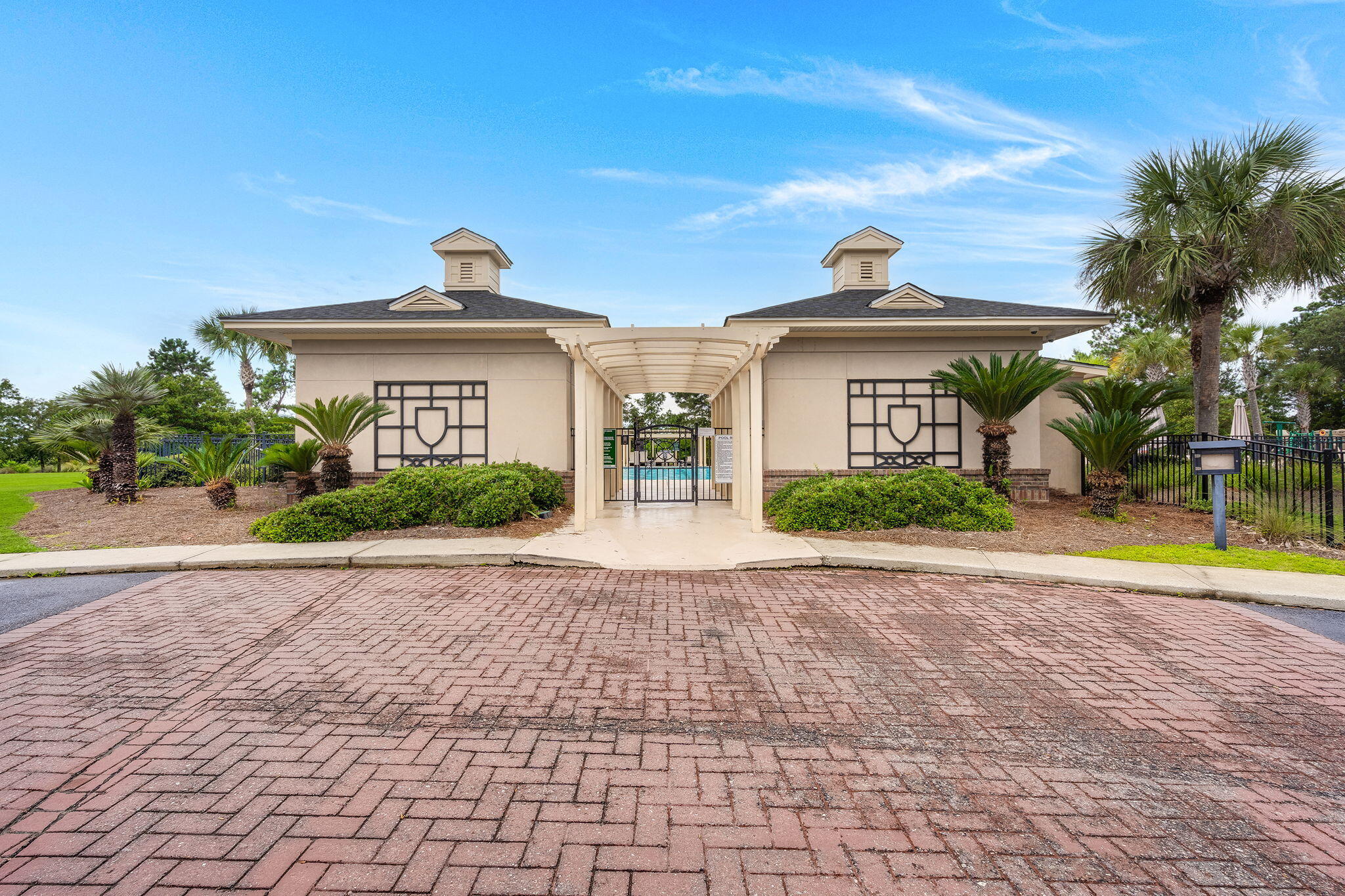 Mount Pleasant, South Carolina, 29466, United States, 4 Bedrooms Bedrooms, ,4 BathroomsBathrooms,Residential,For Sale,1827956