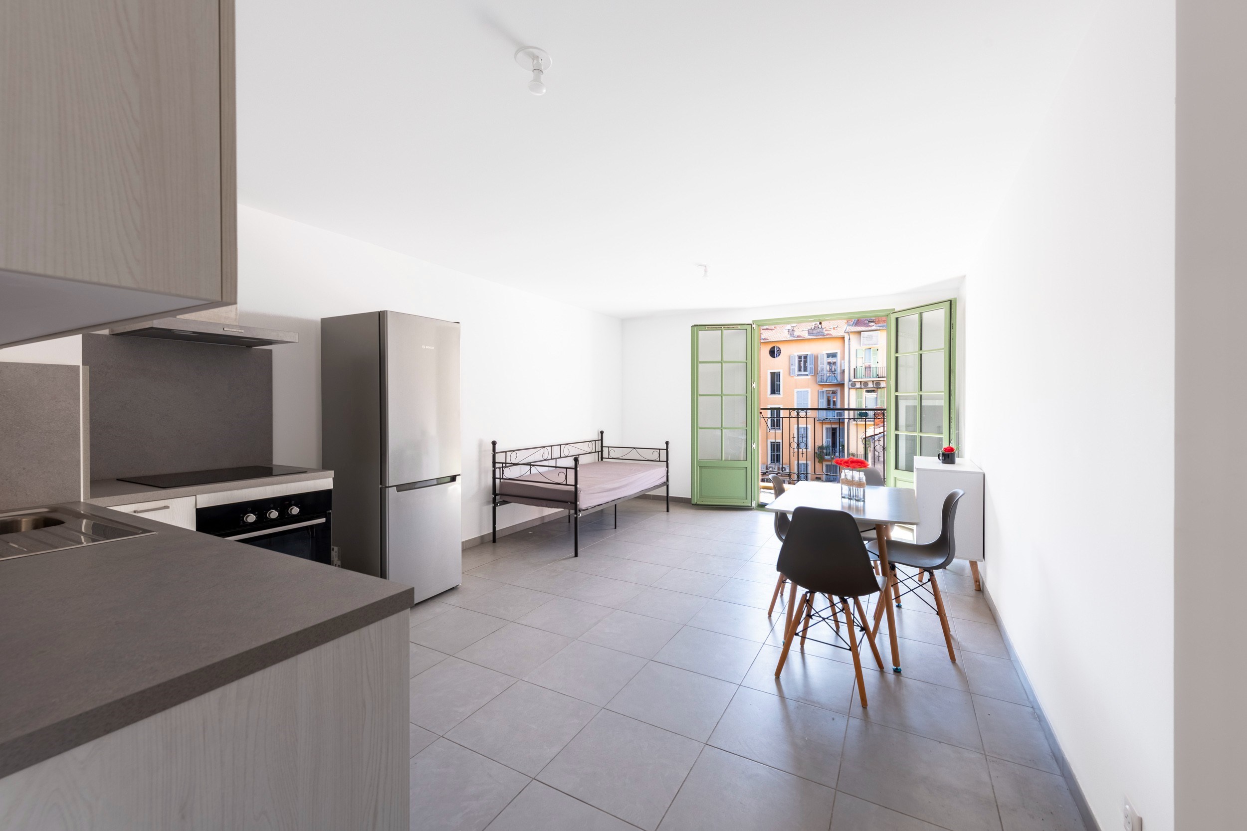  Nice Port, 43 sqm one bedroom apartment with balcony on the penultimate floor - 物件實景