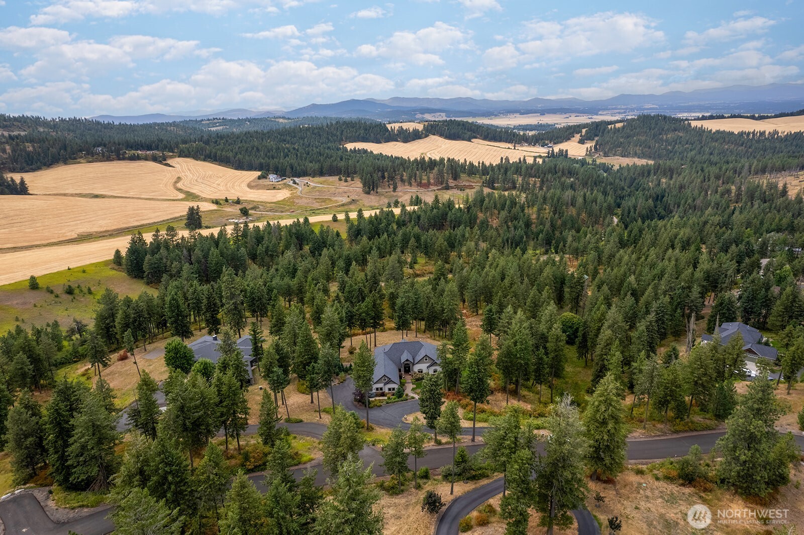 Spokane, Washington, 99208, United States, 5 Bedrooms Bedrooms, ,4 BathroomsBathrooms,Residential,For Sale,1975887