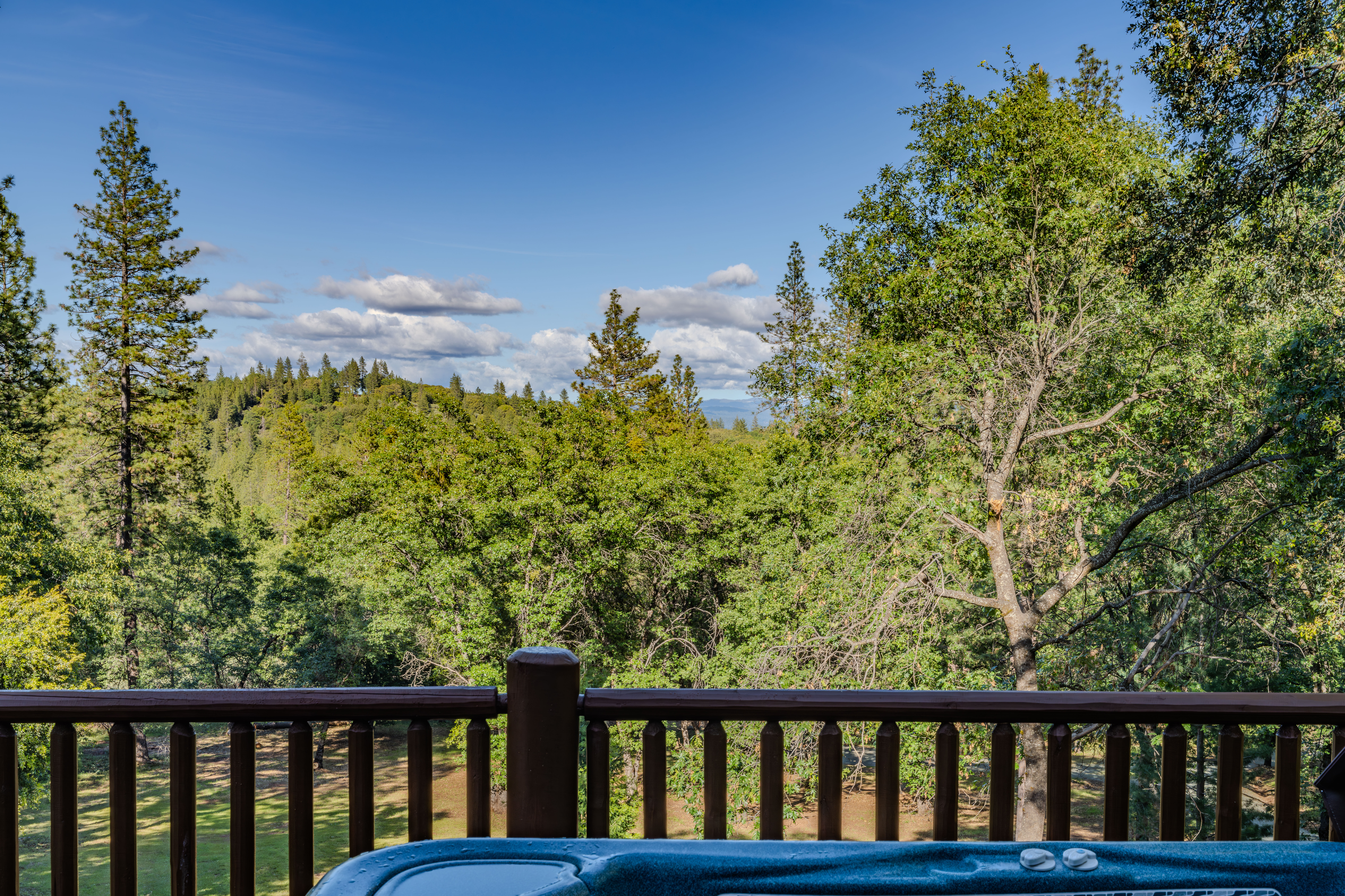  211 Fox Road, Glencoe, CA 95232 - 物件實景