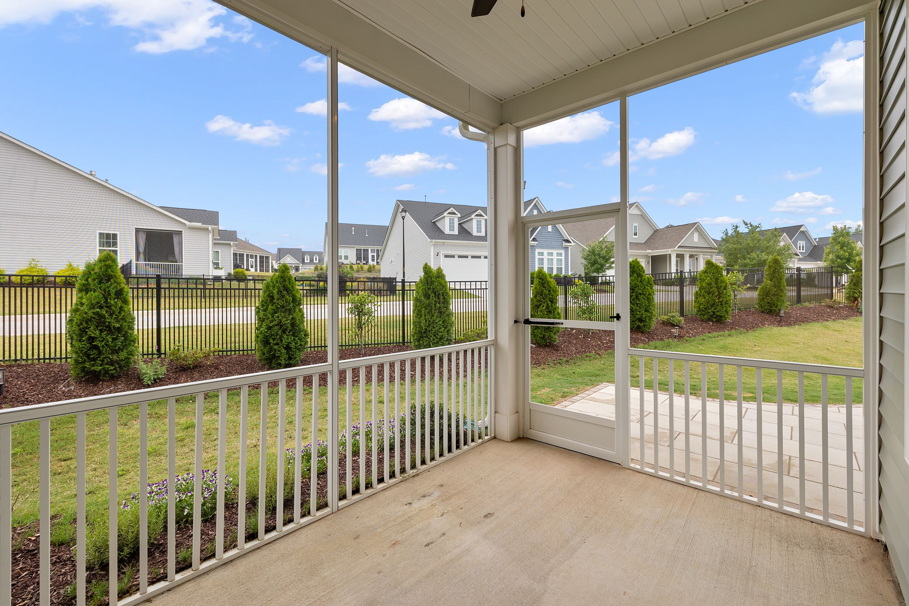  313 Warm Wind Drive, Clayton, NC 27527 - 物件實景