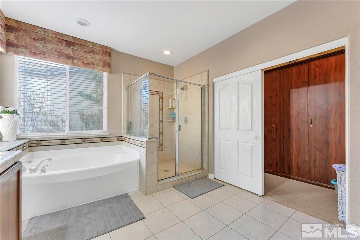 Reno, Nevada, 89523, United States, 5 Bedrooms Bedrooms, ,3 BathroomsBathrooms,Residential,For Sale,1982718