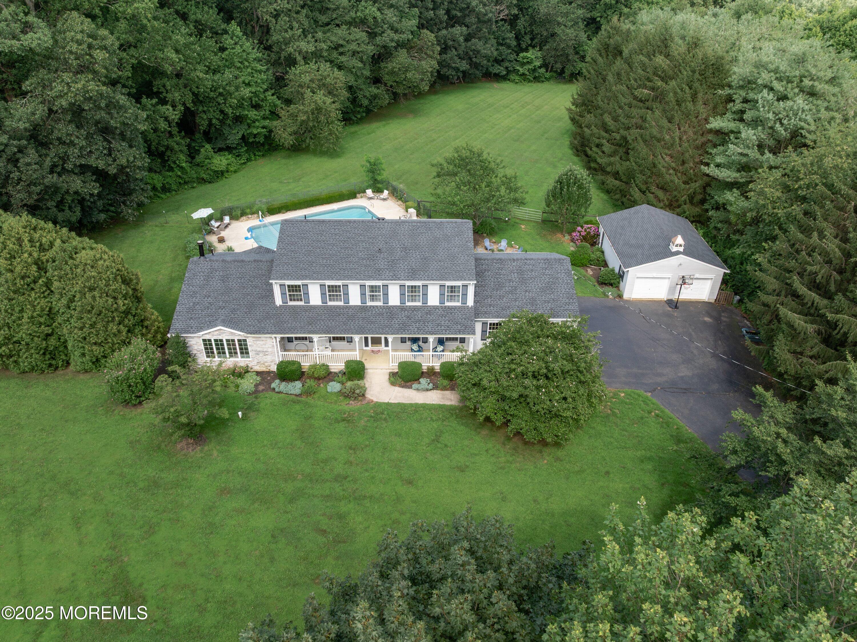Cream Ridge, New Jersey, 08514, United States, 4 Bedrooms Bedrooms, ,3 BathroomsBathrooms,Residential,For Sale,1904272