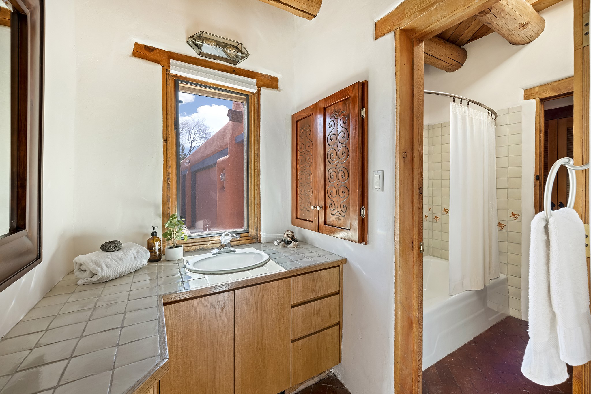  996 Paseo Del Sur - 物件實景