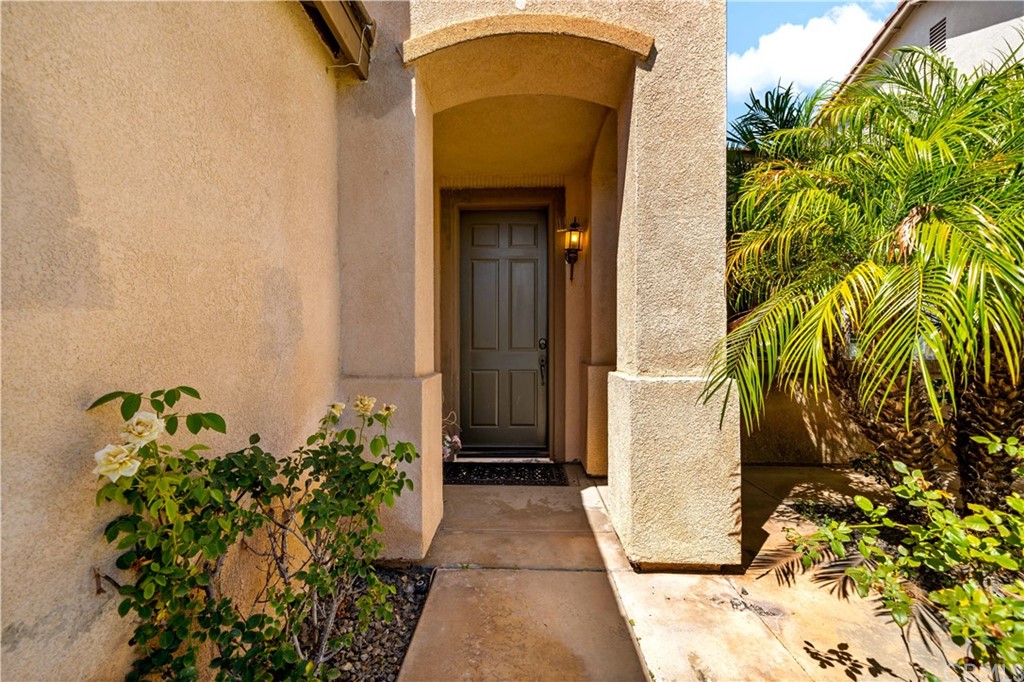 Murrieta, California, 92563, United States, 4 Bedrooms Bedrooms, ,3 BathroomsBathrooms,Residential,For Sale,1920911