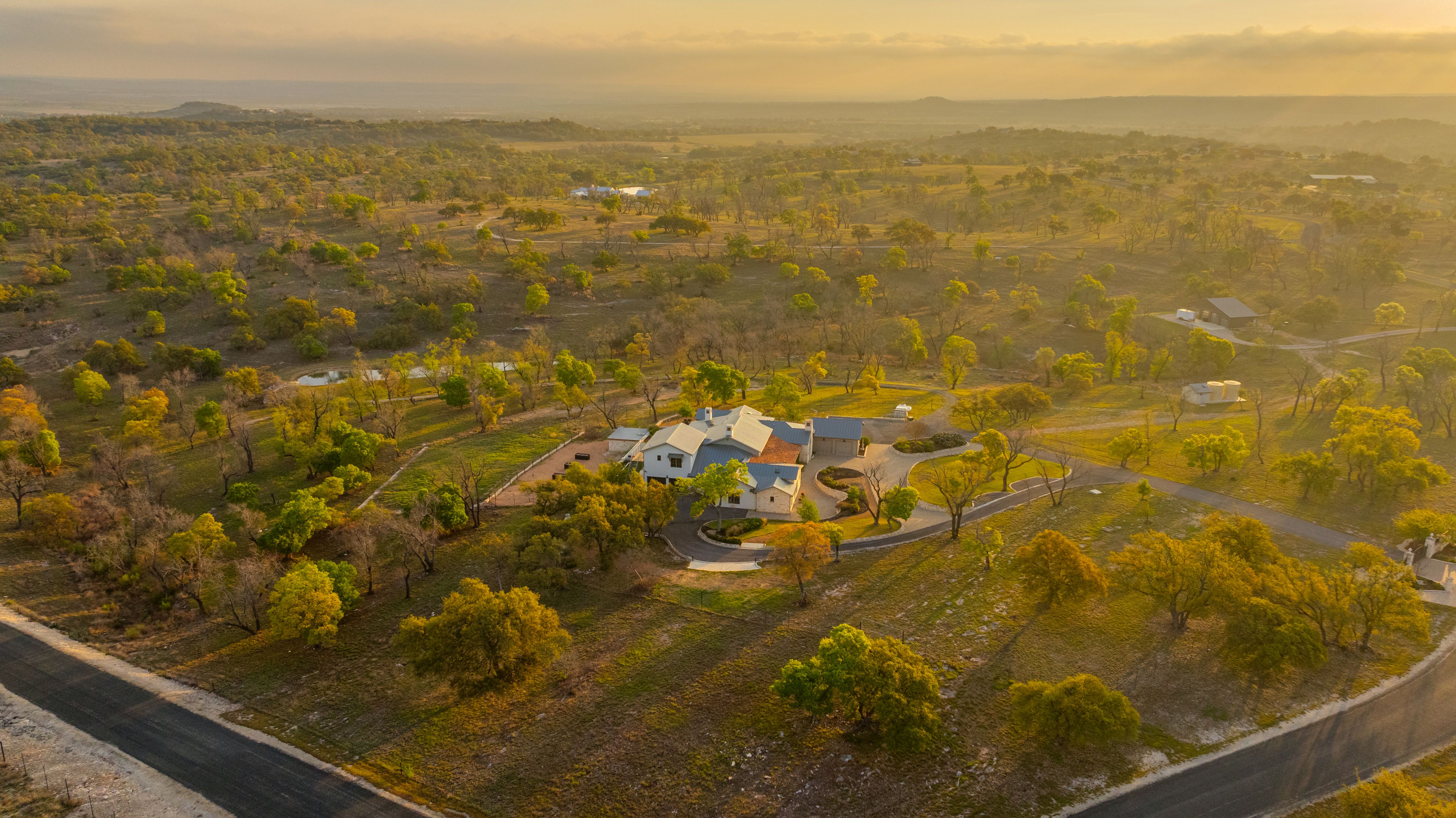  French Country Elegance in the Texas Hill Country - 物件實景