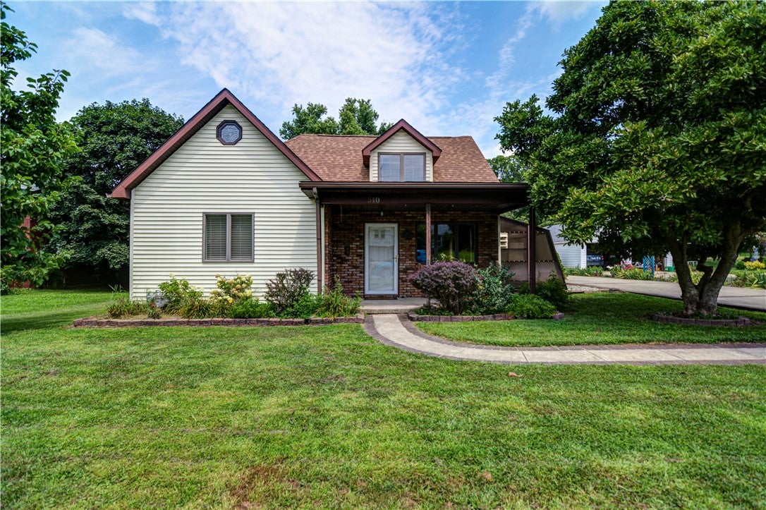 Main St, MT Zion, IL 62549