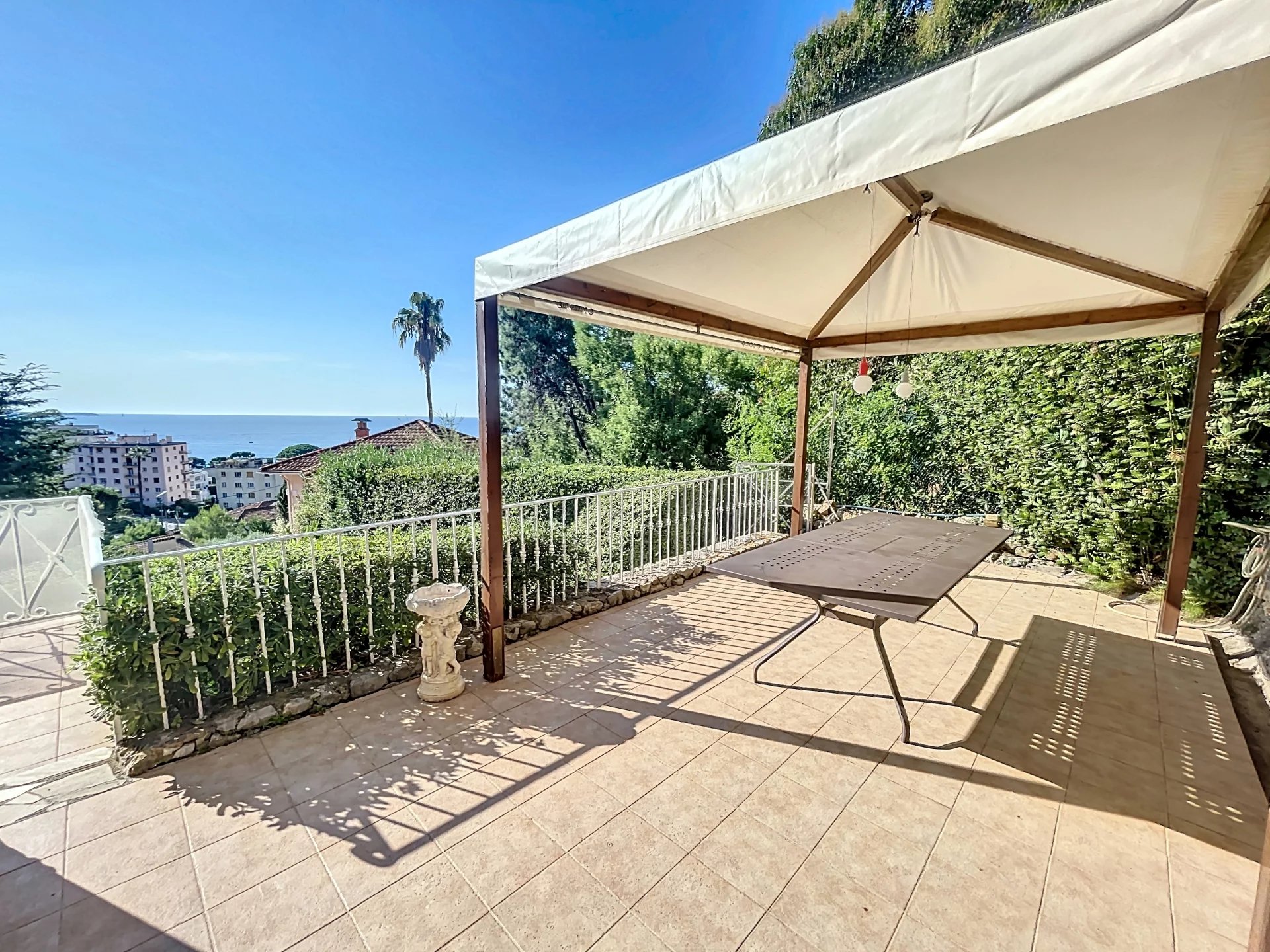 Cannes, Provence-Alpes-Côte d?Azur, 06400, FR, 3 Bedrooms Bedrooms, ,1 BathroomBathrooms,Residential,For Sale,1601083