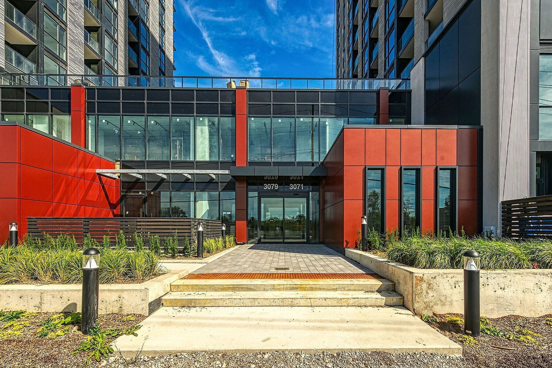  North Oak Condos - 物件實景