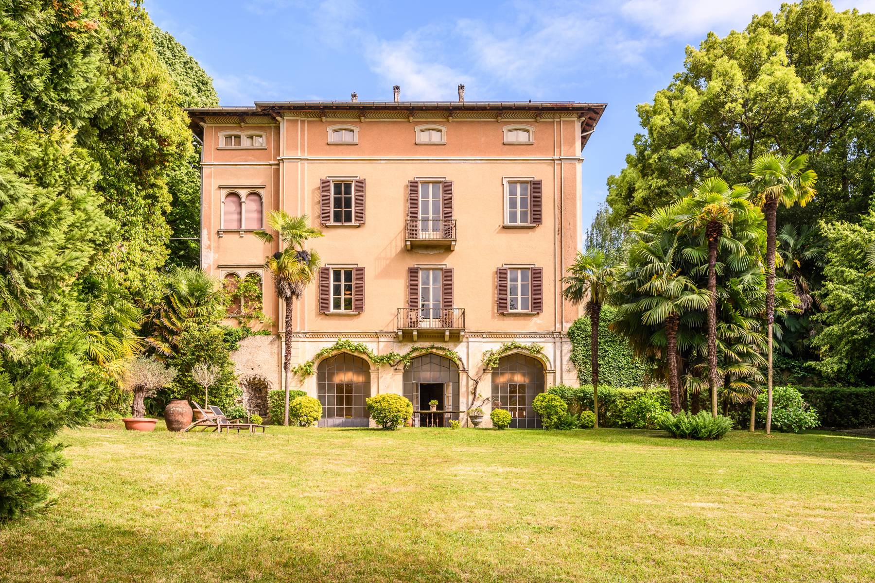  Prestigious and exclusive lakefront Art Nouveau villa - 物件實景