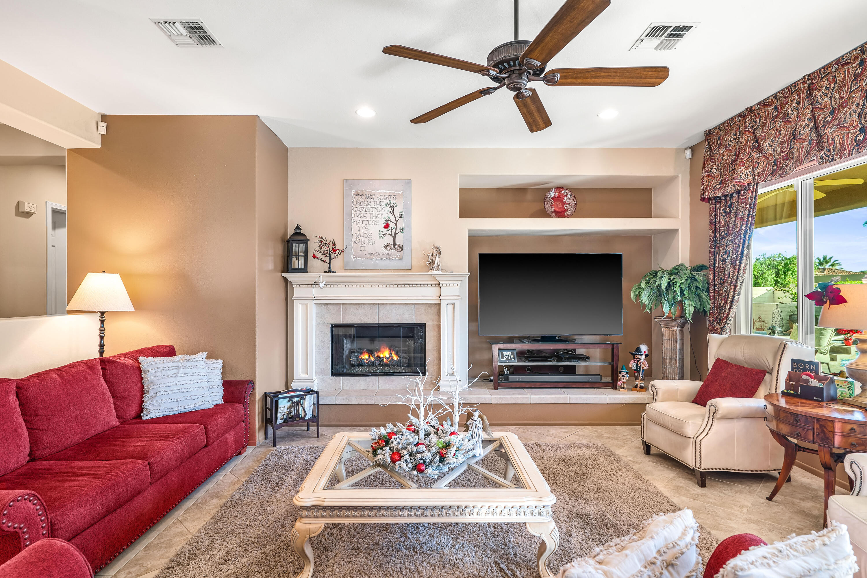 Rancho Mirage, California, 92270, United States, 3 Bedrooms Bedrooms, ,2 BathroomsBathrooms,Residential,For Sale,1991194