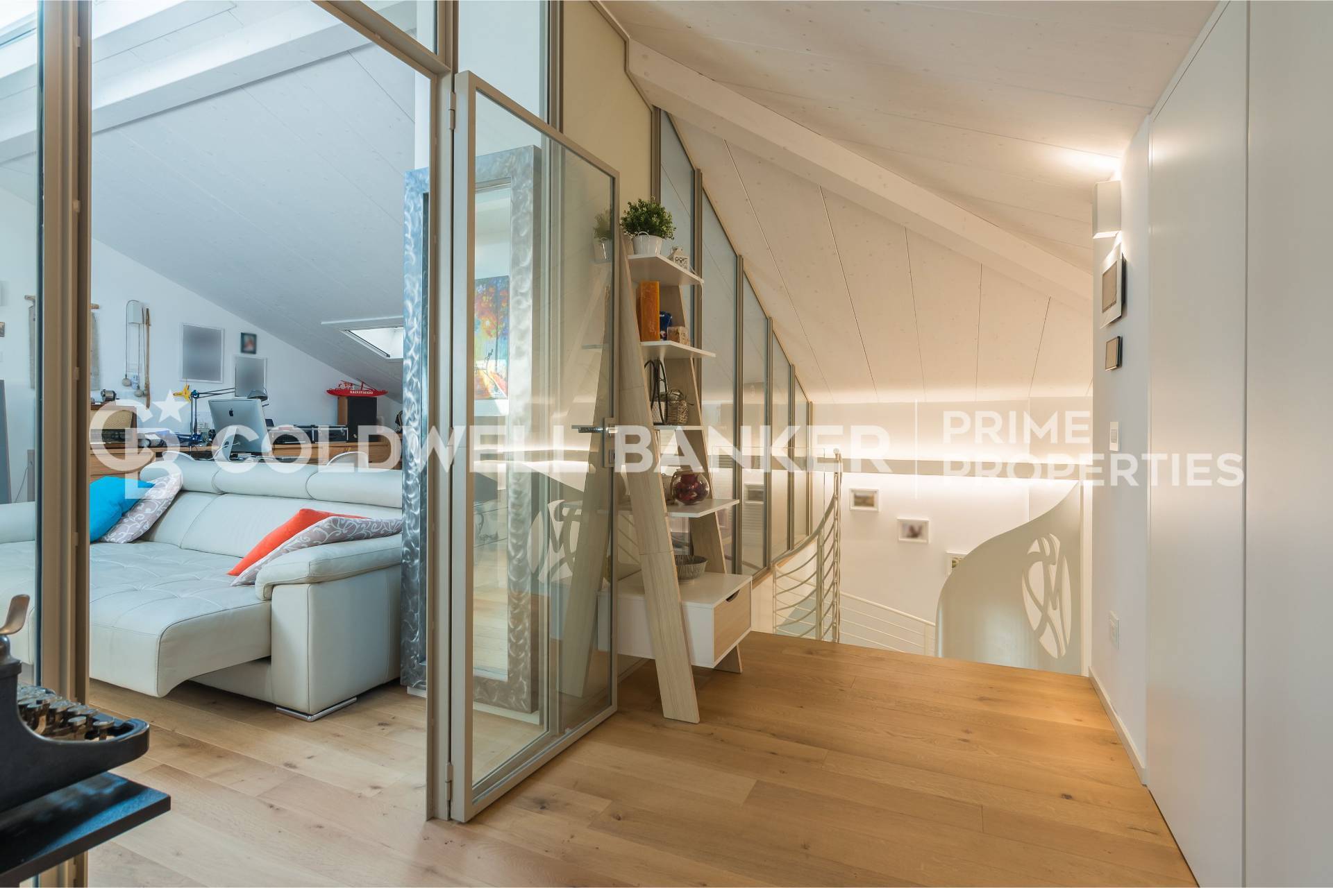 Pesaro, Pesaro e Urbino, 61100, IT, 3 Bedrooms Bedrooms, ,5 BathroomsBathrooms,Residential,For Sale,1837521