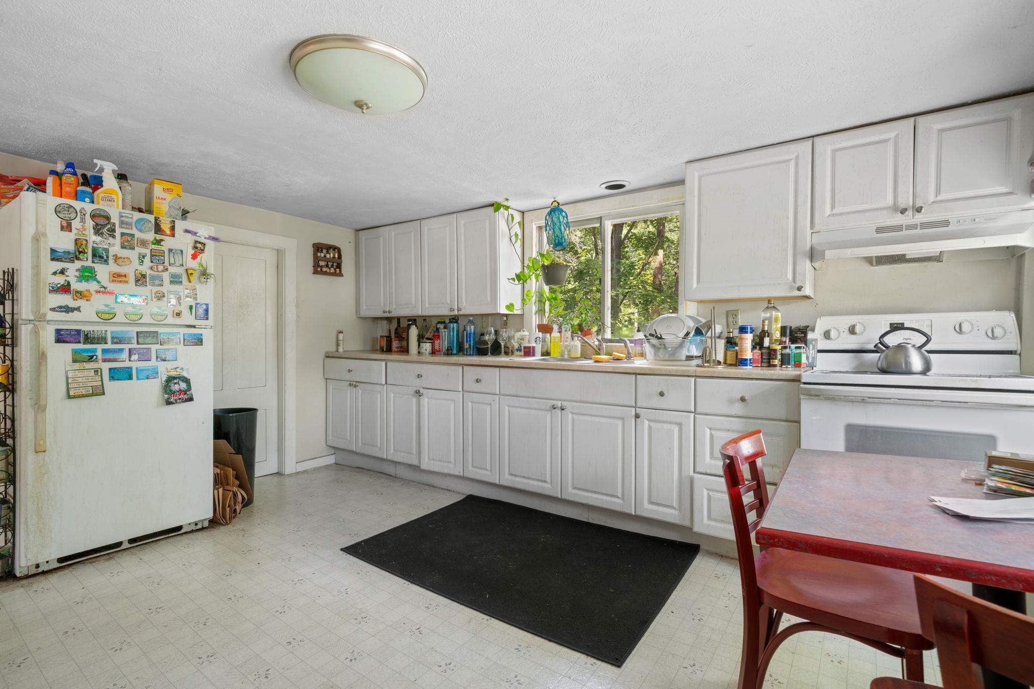 Milford, New Hampshire, 03055, United States, ,Residential,For Sale,1919626