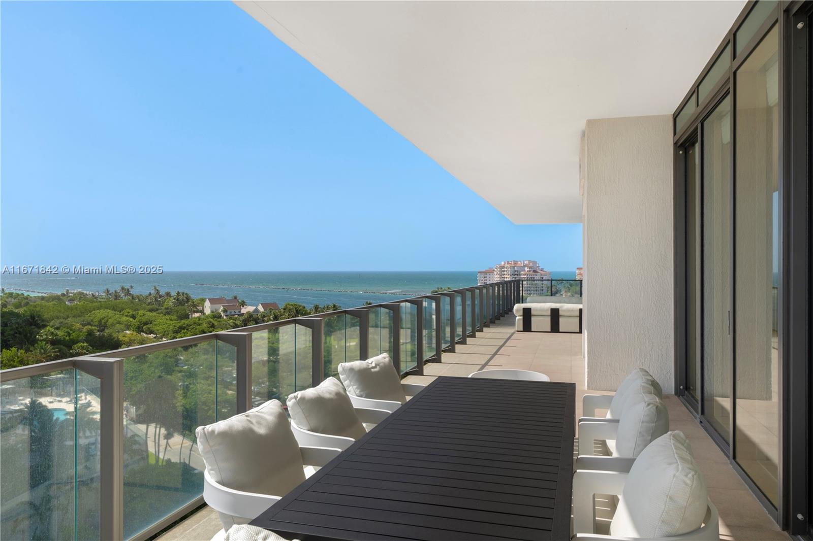 Miami Beach, Florida, 33139, United States, 4 Bedrooms Bedrooms, ,4 BathroomsBathrooms,Residential,For Sale,1840122