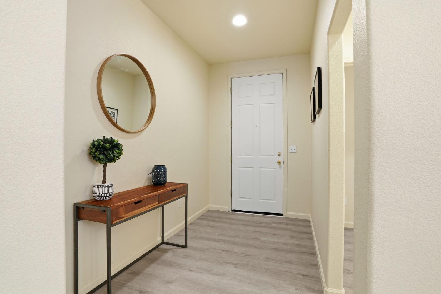 Stockton, California, 95209, United States, 4 Bedrooms Bedrooms, ,3 BathroomsBathrooms,Residential,For Sale,1998971