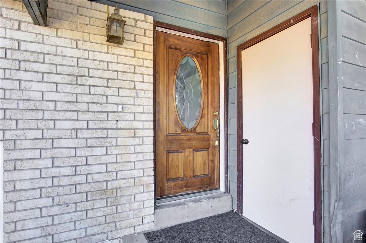 West Valley City, Utah, 84119, United States, 6 Bedrooms Bedrooms, ,Residential,For Sale,1957182