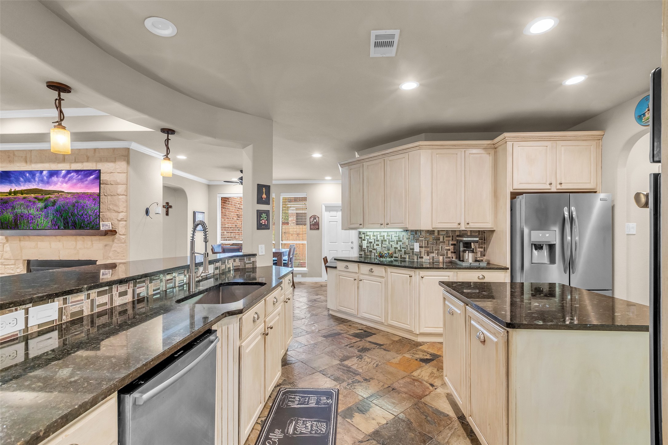 Conroe, Texas, 77304, United States, 4 Bedrooms Bedrooms, ,3 BathroomsBathrooms,Residential,For Sale,1999567