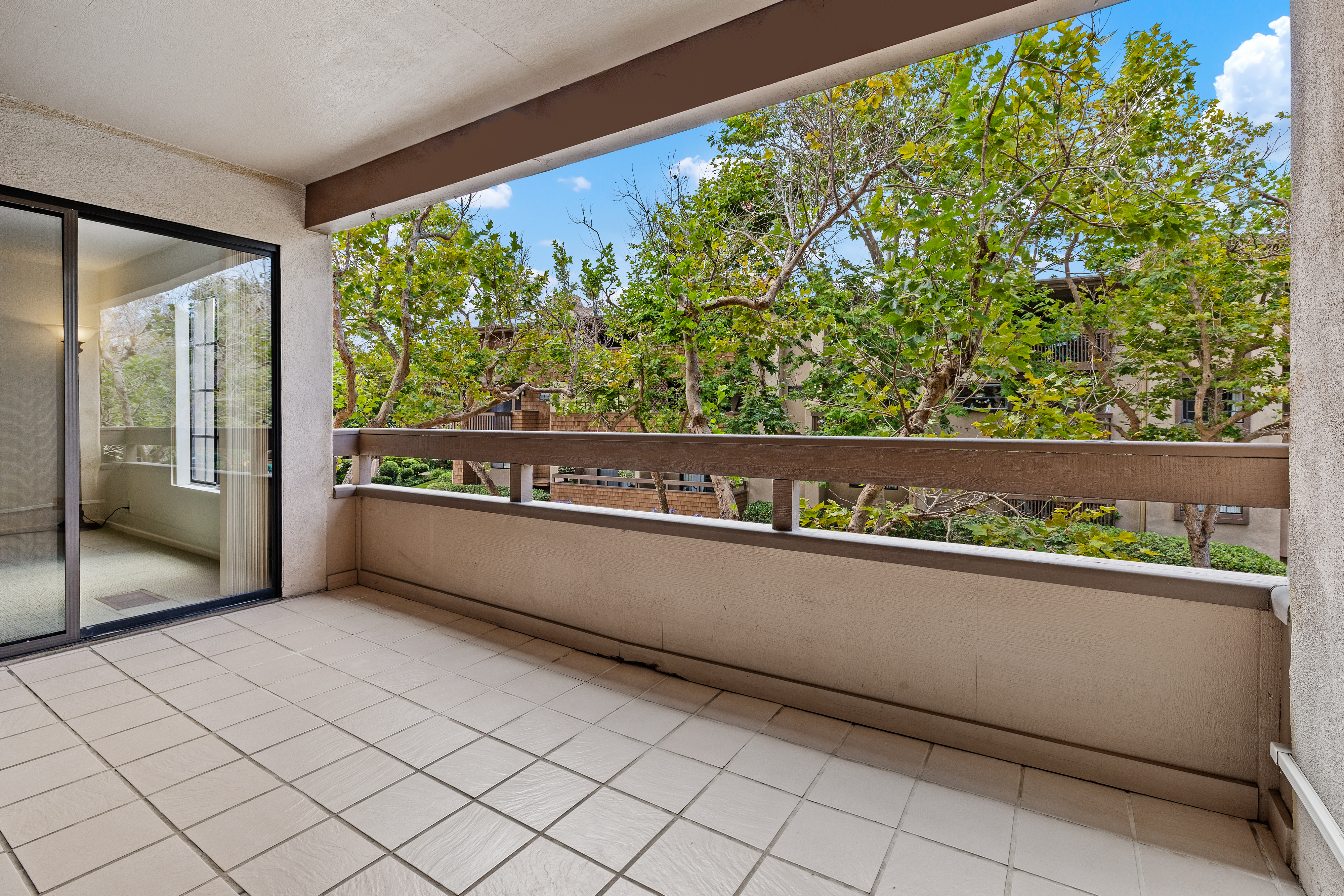  8870 Villa La Jolla Drive, San Diego, CA 92037 - 物件實景