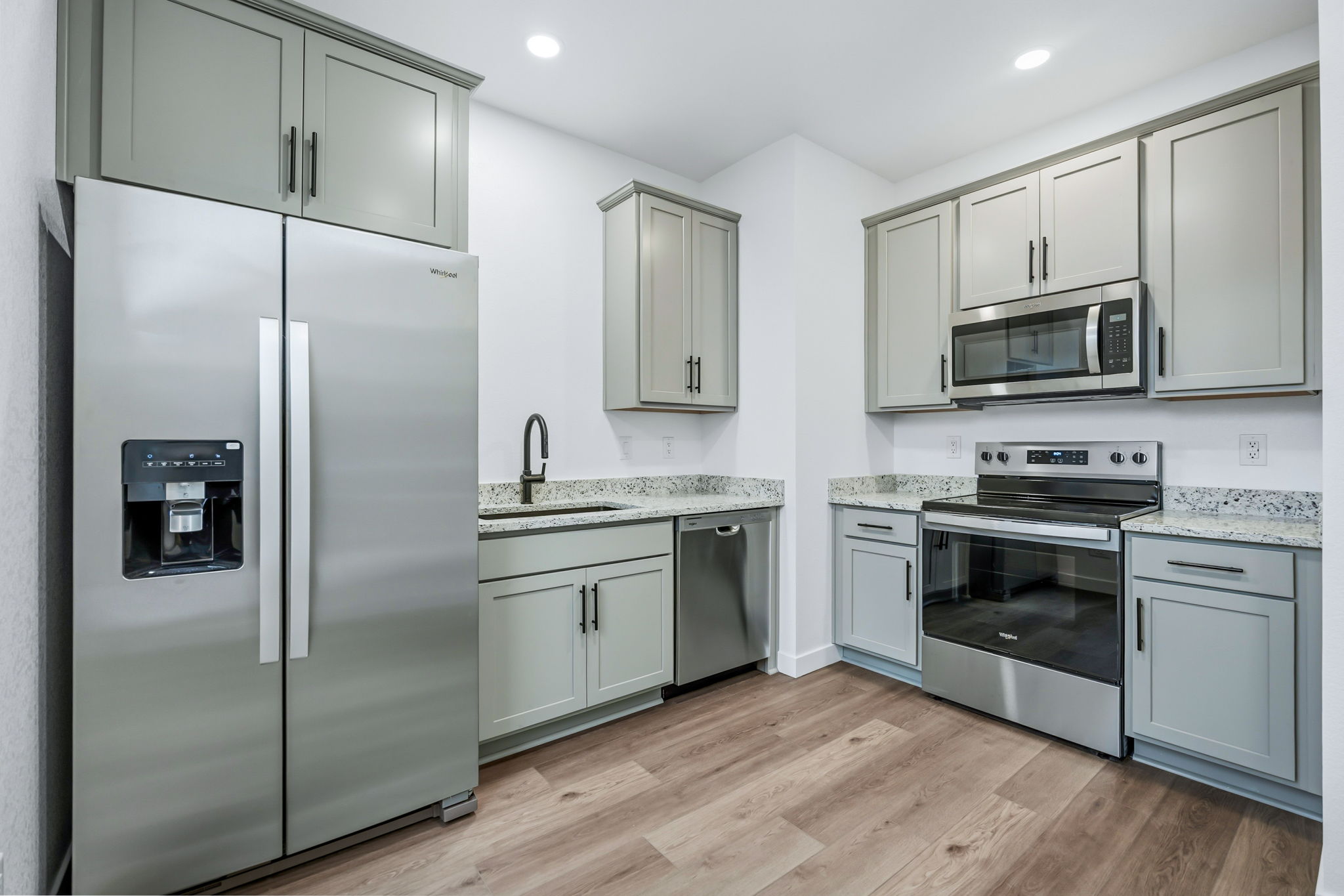  Thoughtfully designed brand new property in Englewood - 物件實景