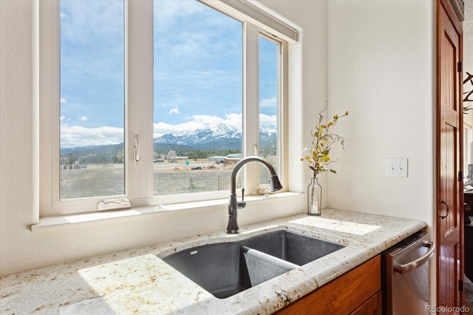 Howard, Colorado, 81233, United States, 4 Bedrooms Bedrooms, ,1 BathroomBathrooms,Residential,For Sale,1921674