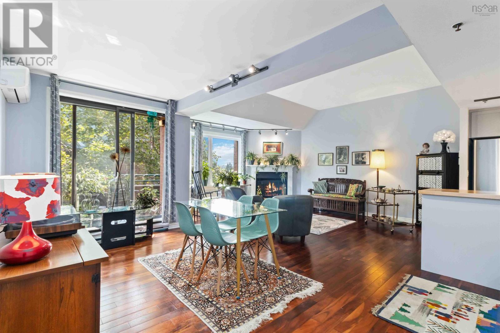 HALIFAX, Nova Scotia, B3H 3Y8, CA, 2 Bedrooms Bedrooms, ,1 BathroomBathrooms,Residential,For Sale,1947667