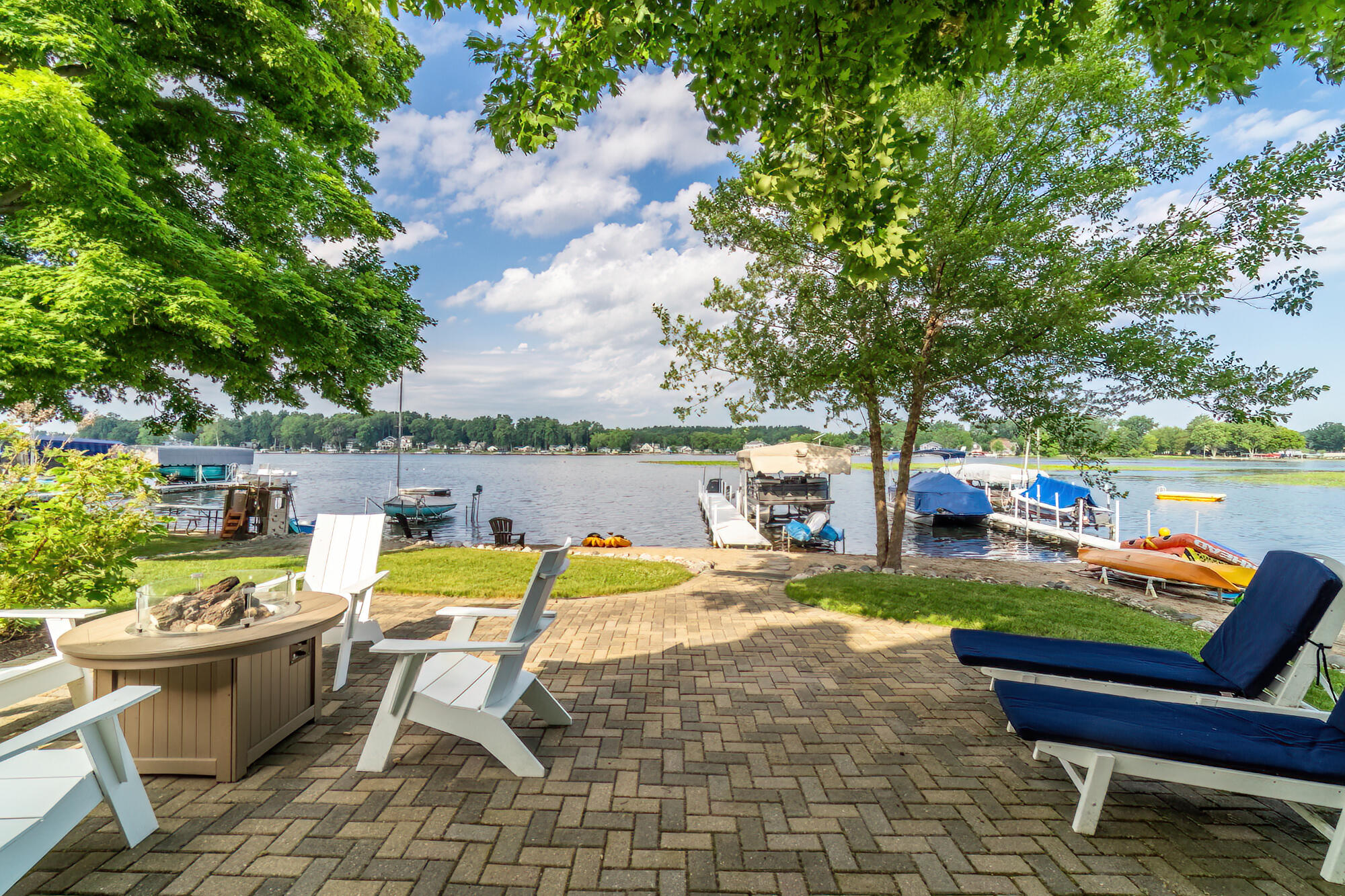 Coldwater, Michigan, 49036, United States, 3 Bedrooms Bedrooms, ,2 BathroomsBathrooms,Residential,For Sale,1918174