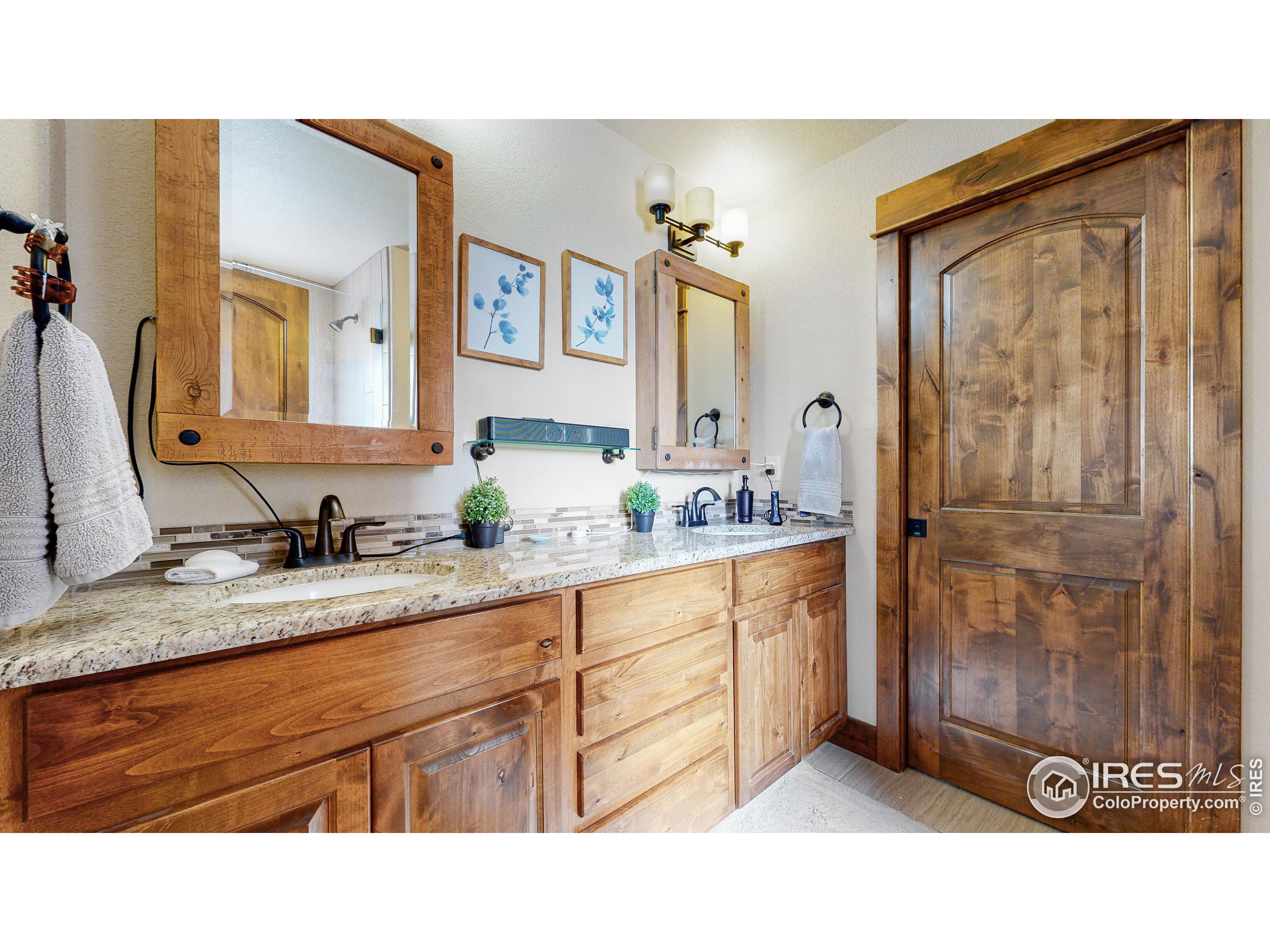 Greeley, Colorado, 80634, United States, 6 Bedrooms Bedrooms, ,3 BathroomsBathrooms,Residential,For Sale,1805378