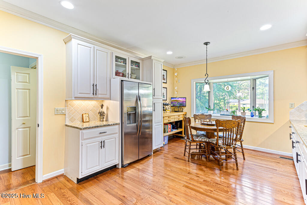Pinehurst, North Carolina, 28374, United States, 3 Bedrooms Bedrooms, ,4 BathroomsBathrooms,Residential,For Sale,1875660