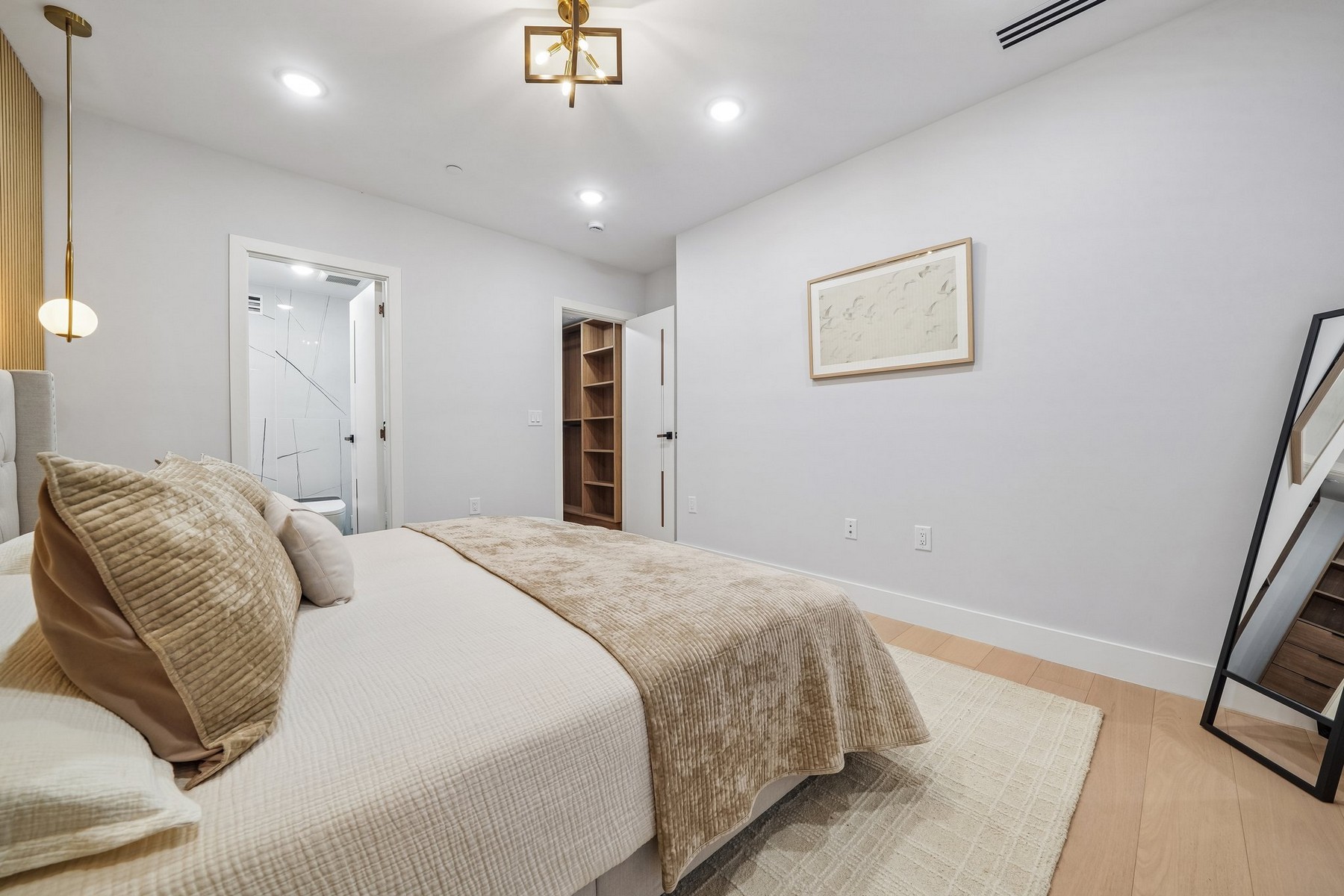  33 Bleecker St, Jc, Heights, NJ, 07307 - 物件實景