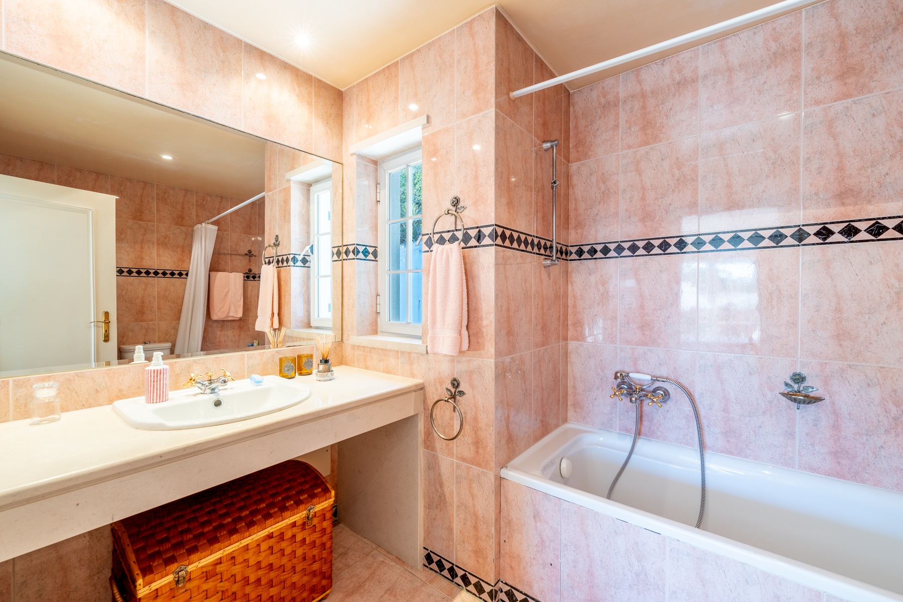  Detached house, 4 bedrooms, for Sale - 物件實景