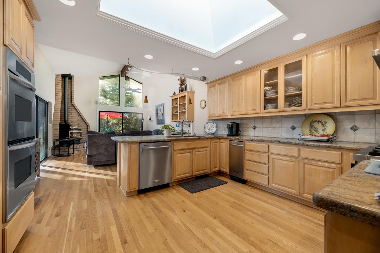 Grass Valley, California, 95949, United States, 3 Bedrooms Bedrooms, ,2 BathroomsBathrooms,Residential,For Sale,1761792