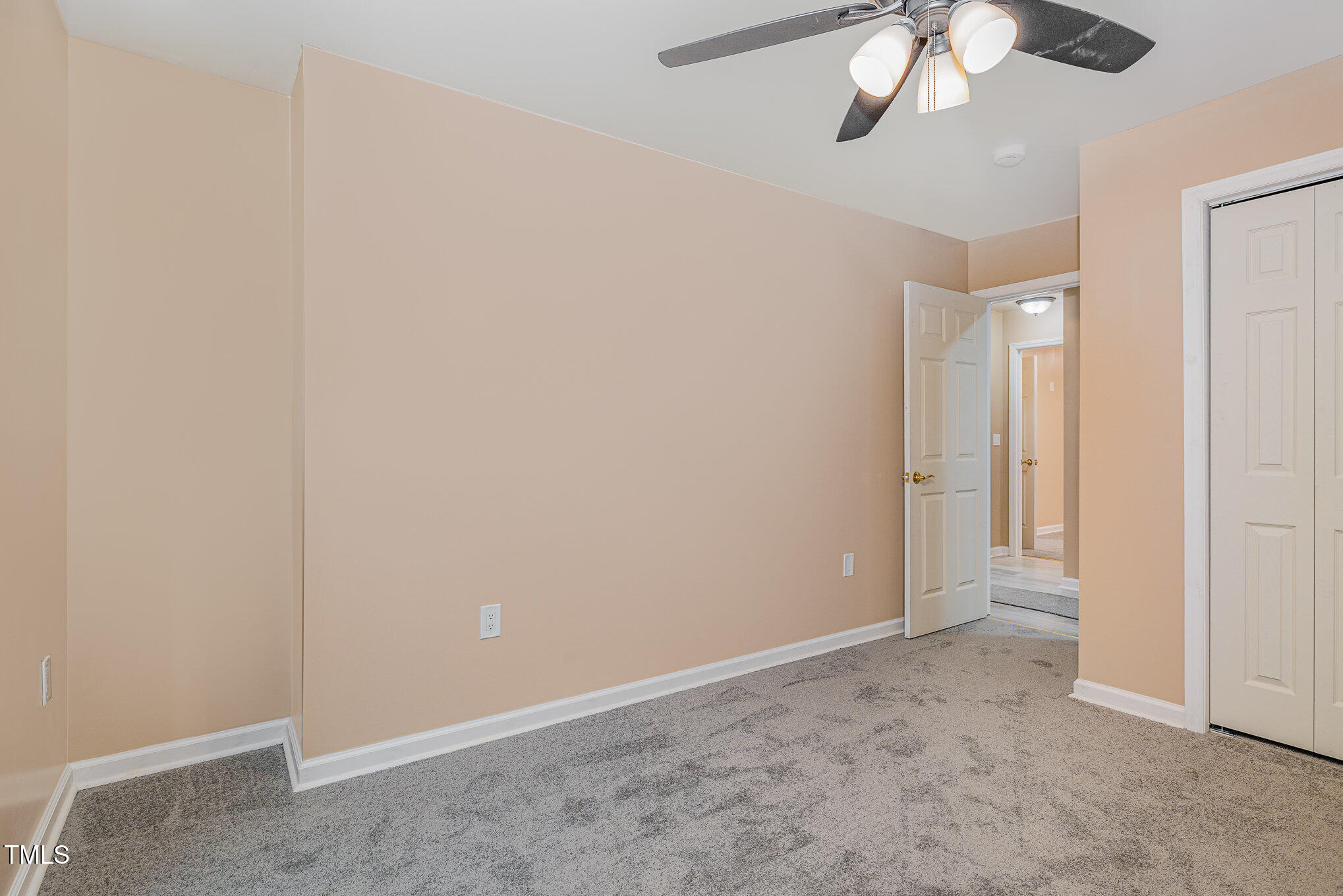 Fuquay Varina, North Carolina, 27526, United States, 3 Bedrooms Bedrooms, ,2 BathroomsBathrooms,Residential,For Sale,1937423