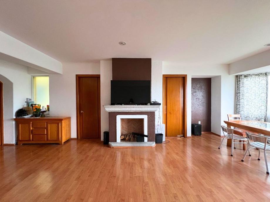 Fuente de los Murmullos, Huixquilucan, Estado de méxico, 52788, Mexico, 3 Bedrooms Bedrooms, ,3 BathroomsBathrooms,Residential,For Sale,Fuente de los Murmullos,1672201