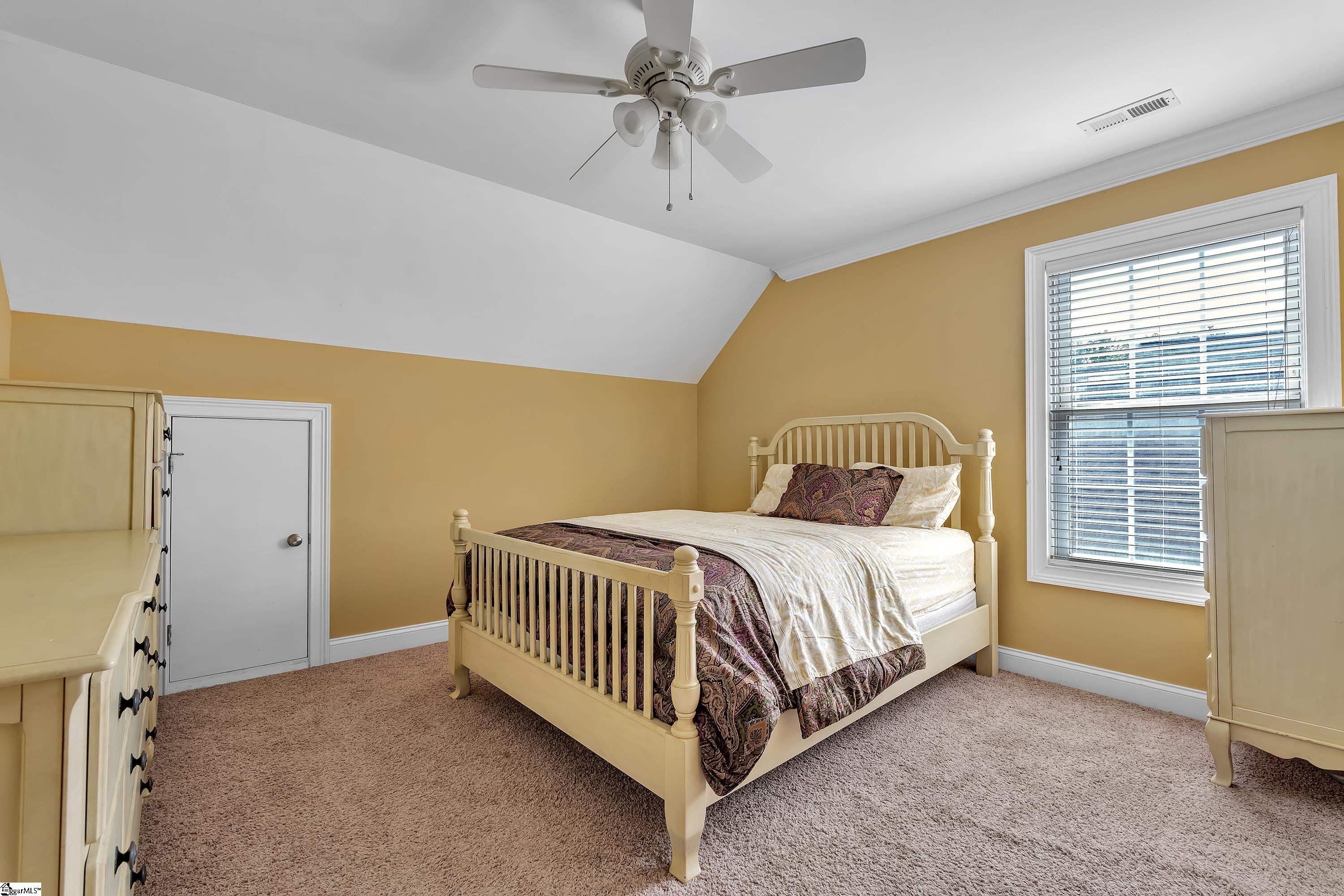 Greenville, South Carolina, 29615, United States, 4 Bedrooms Bedrooms, ,3 BathroomsBathrooms,Residential,For Sale,1918142