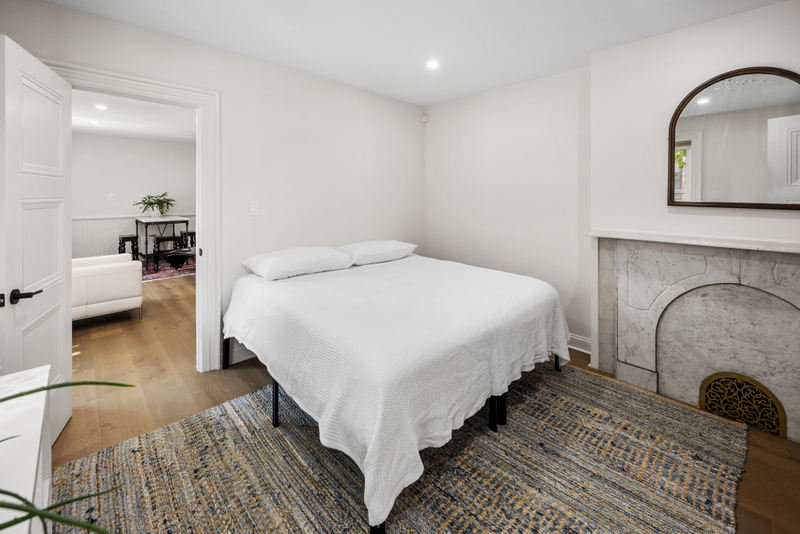 Philadelphia, Pennsylvania, 19130, United States, 5 Bedrooms Bedrooms, ,6 BathroomsBathrooms,Residential,For Sale,1977260