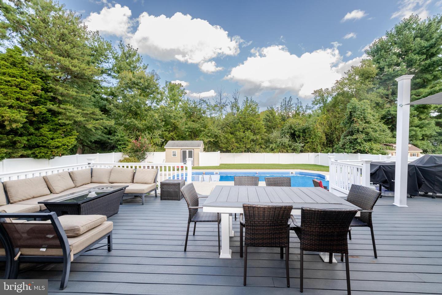 ATCO, New Jersey, 08004, United States, 4 Bedrooms Bedrooms, ,3 BathroomsBathrooms,Residential,For Sale,1938260