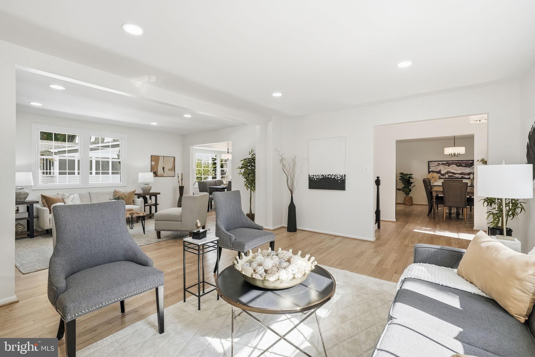 Fairfax, Virginia, 22032, United States, 4 Bedrooms Bedrooms, ,3 BathroomsBathrooms,Residential,For Sale,1984417