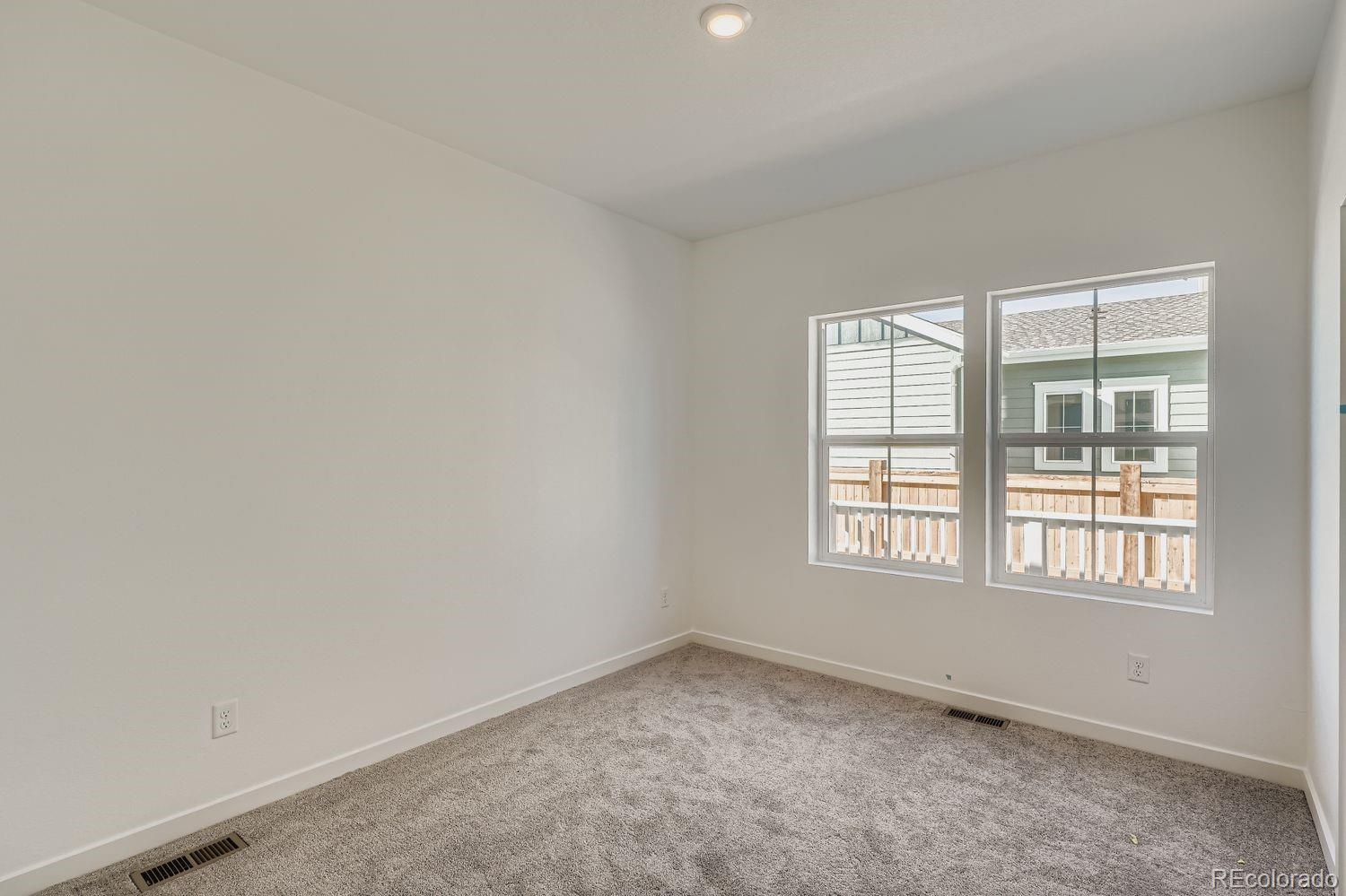 Thornton, Colorado, 80602, United States, 4 Bedrooms Bedrooms, ,2 BathroomsBathrooms,Residential,For Sale,1966458