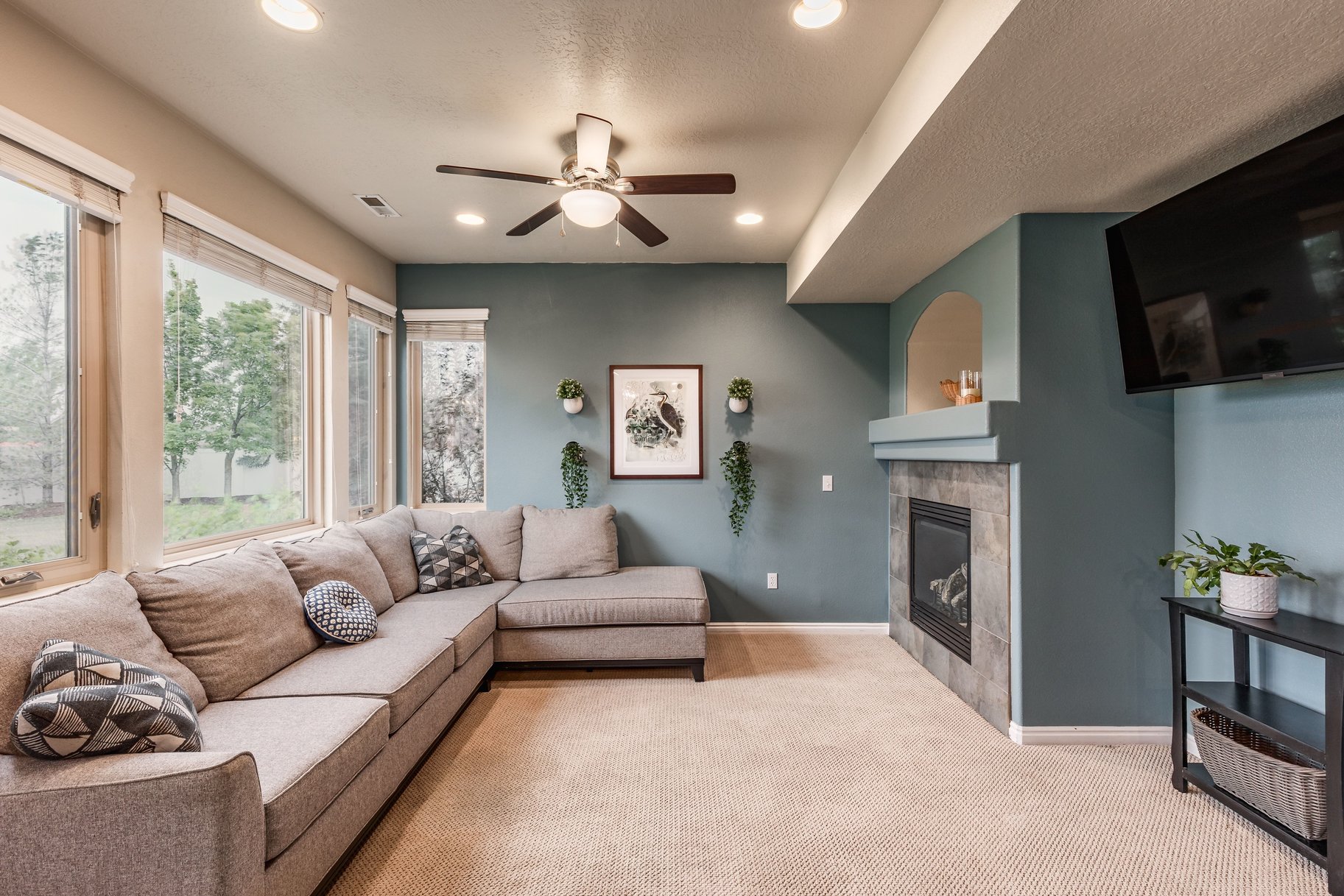  Backyard Oasis with Views and Trail Access in North Salt Lake - 物件實景