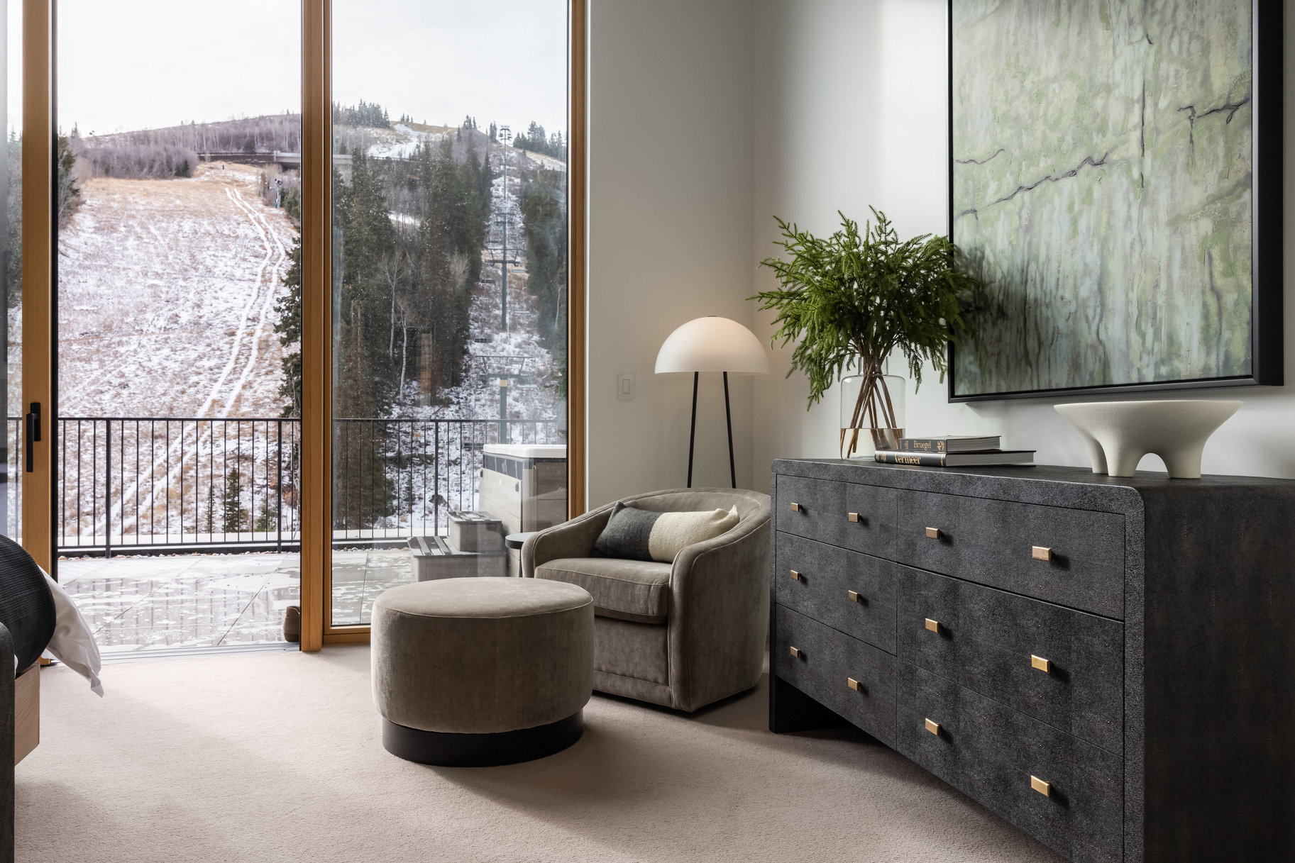  Furnished 5-bedroom Penthouse at Founder