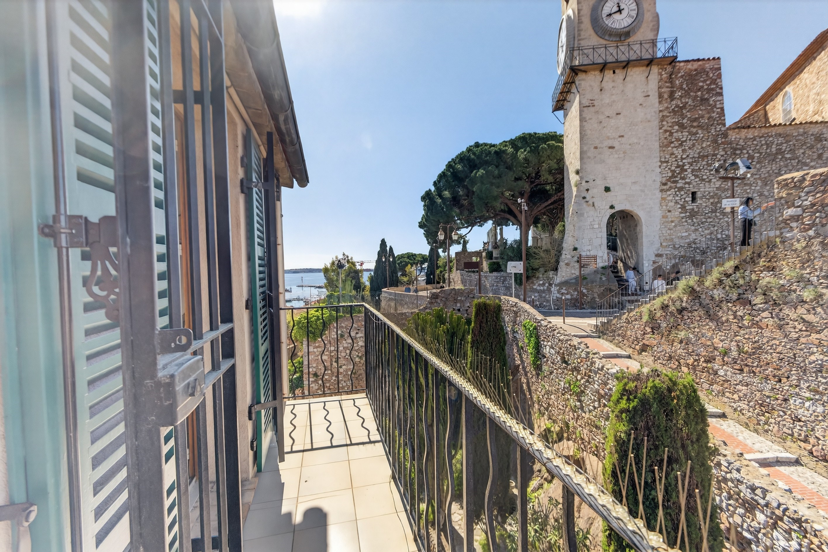  Sole Agent, Cannes Le Suquet village house sea view Palais des Festivals 2 bedr… - 物件實景