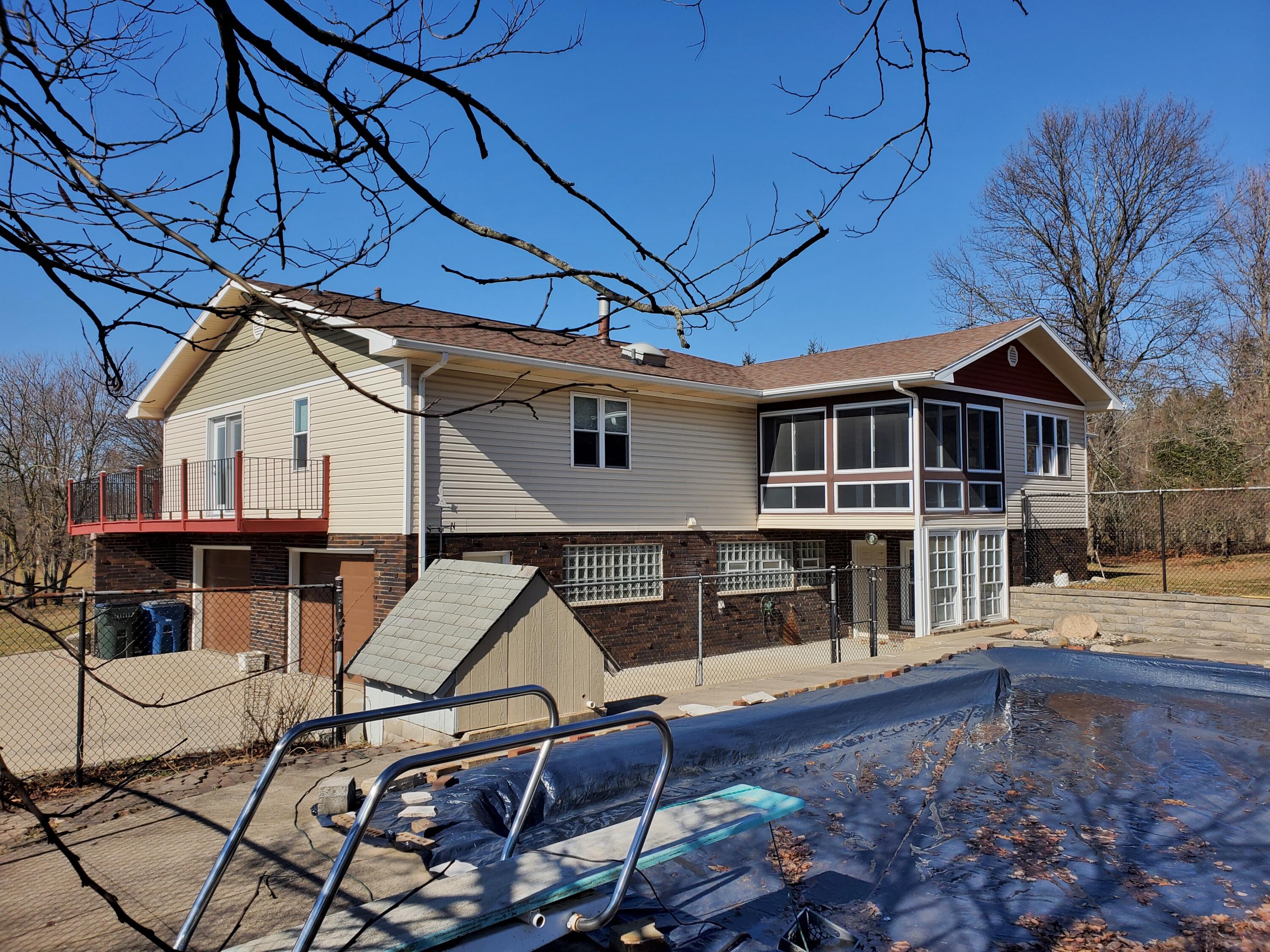 Michigan City, Indiana, 46360, United States, 5 Bedrooms Bedrooms, ,1 BathroomBathrooms,Residential,For Sale,1743643