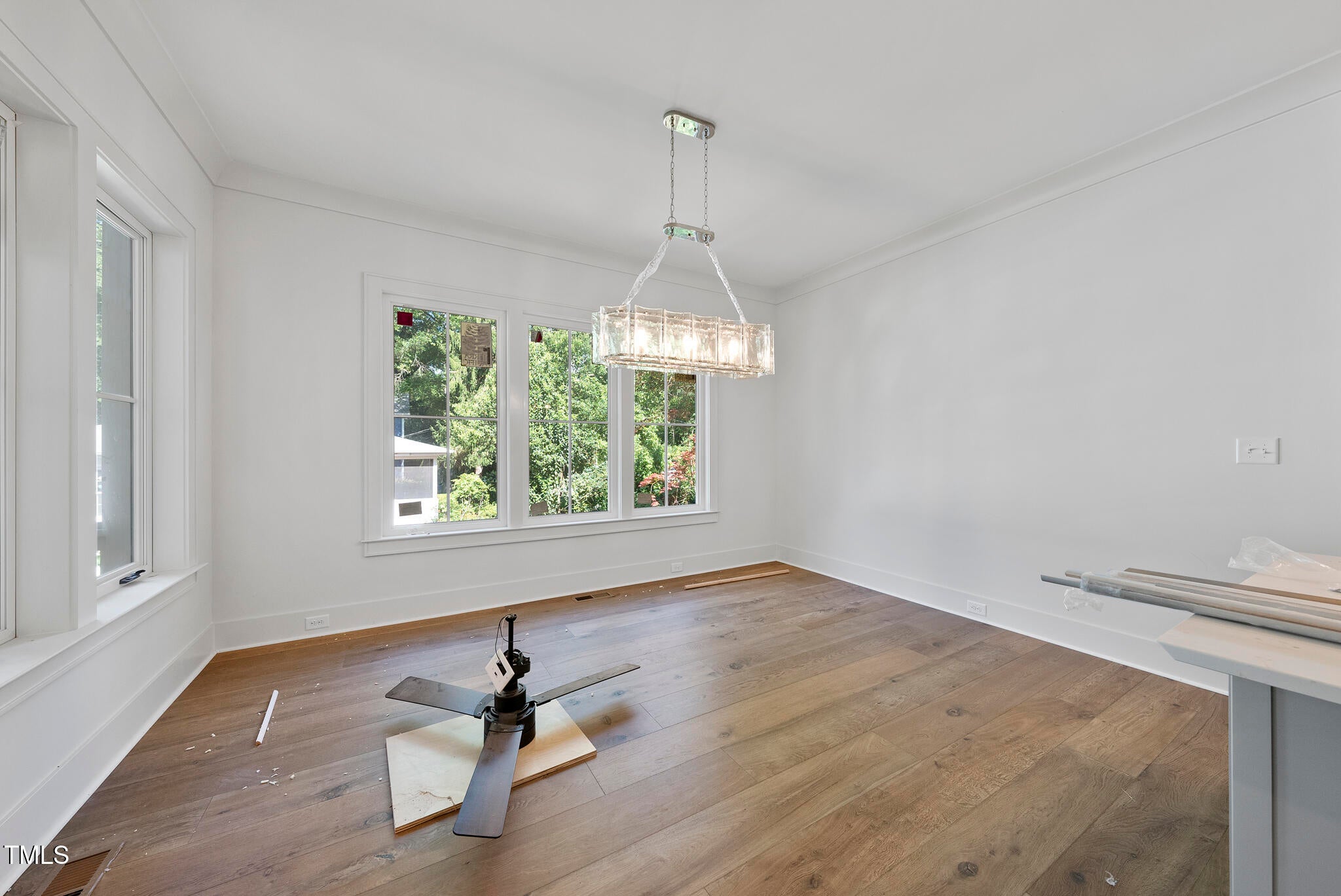 Raleigh, North Carolina, 27607, United States, 5 Bedrooms Bedrooms, ,5 BathroomsBathrooms,Residential,For Sale,1895455