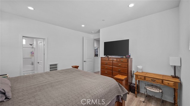 Chino, California, 91708, United States, 4 Bedrooms Bedrooms, ,3 BathroomsBathrooms,Residential,For Sale,2040840