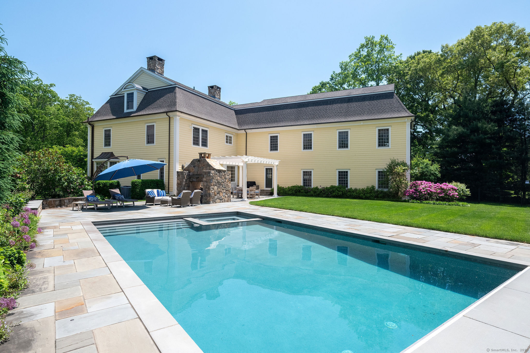 Madison, Connecticut, 06443, United States, 6 Bedrooms Bedrooms, ,5 BathroomsBathrooms,Residential,For Sale,1804612