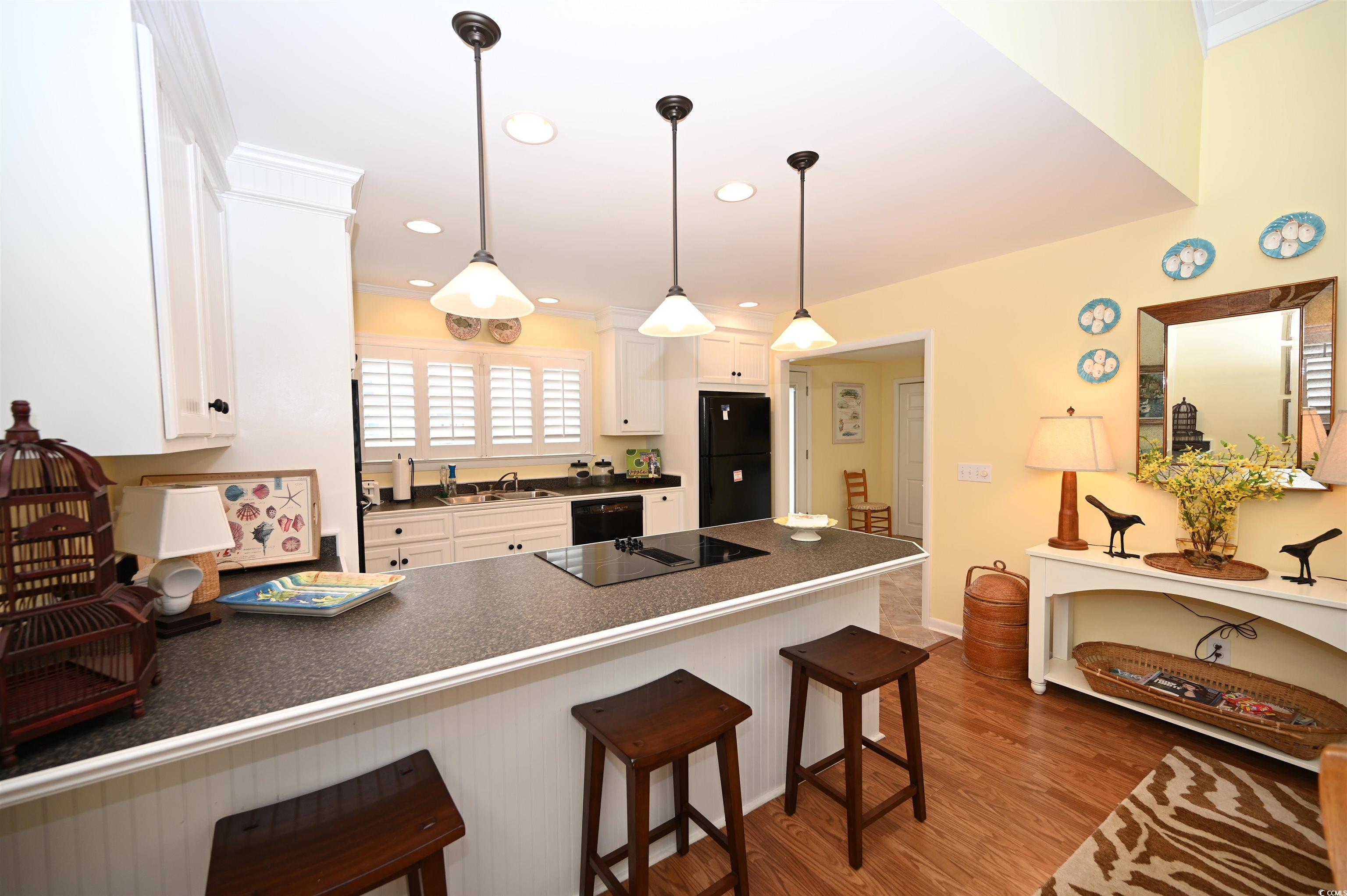 North Myrtle Beach, South Carolina, 29582, United States, 4 Bedrooms Bedrooms, ,2 BathroomsBathrooms,Residential,For Sale,1980166