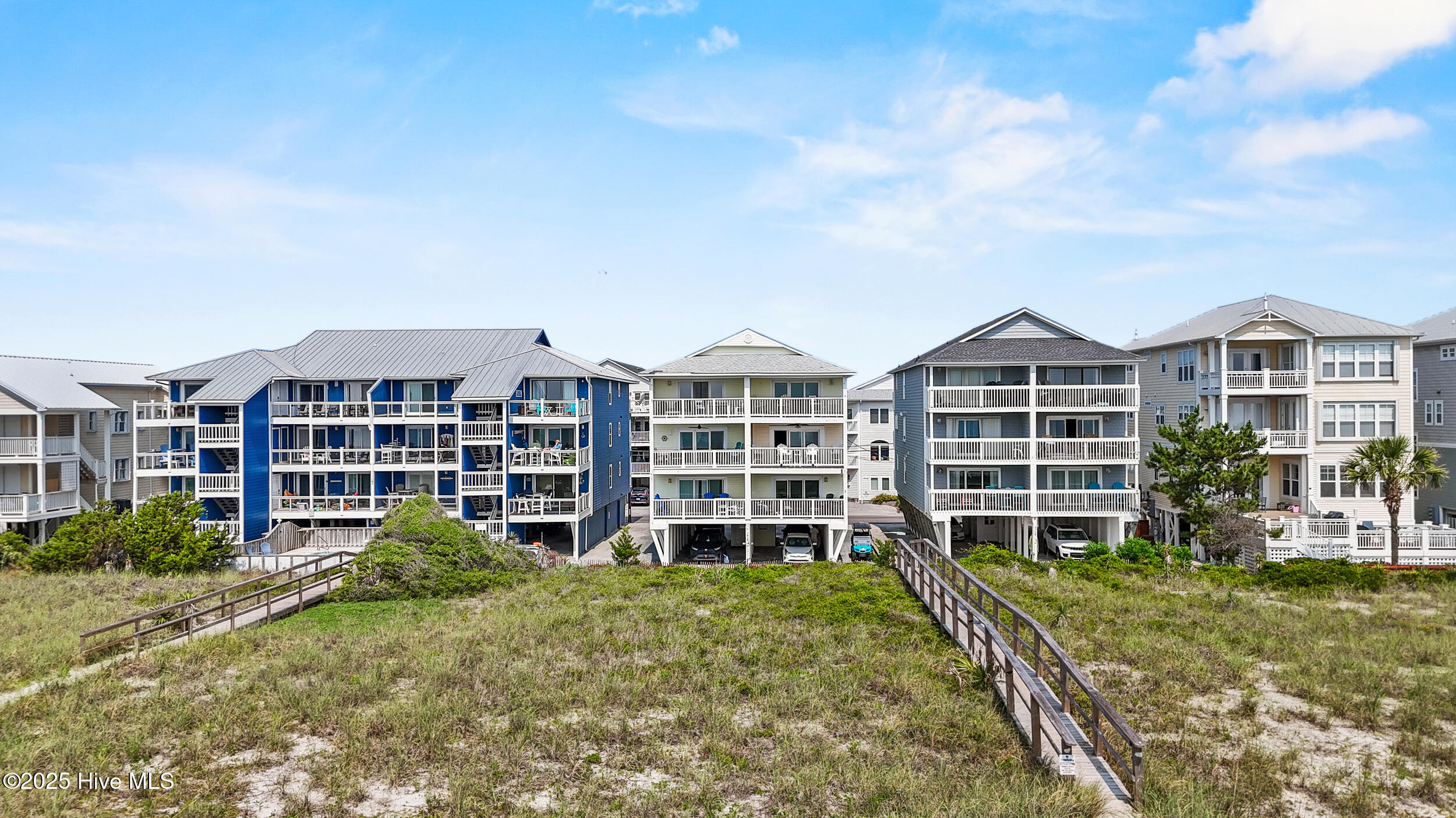 Carolina Beach, North Carolina, 28428, United States, 2 Bedrooms Bedrooms, ,2 BathroomsBathrooms,Residential,For Sale,1976420