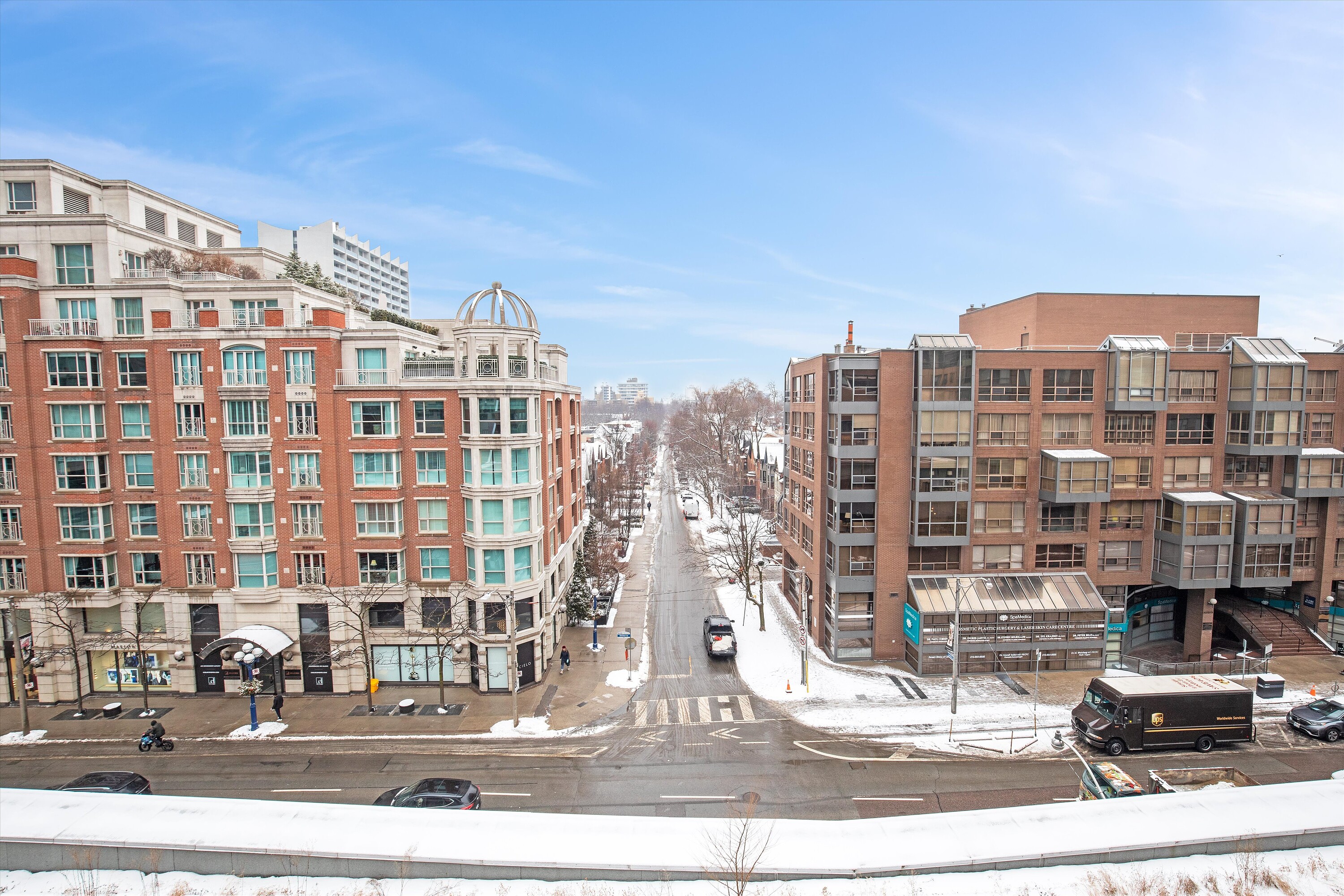  Residences of Hazelton Lane - 物件實景