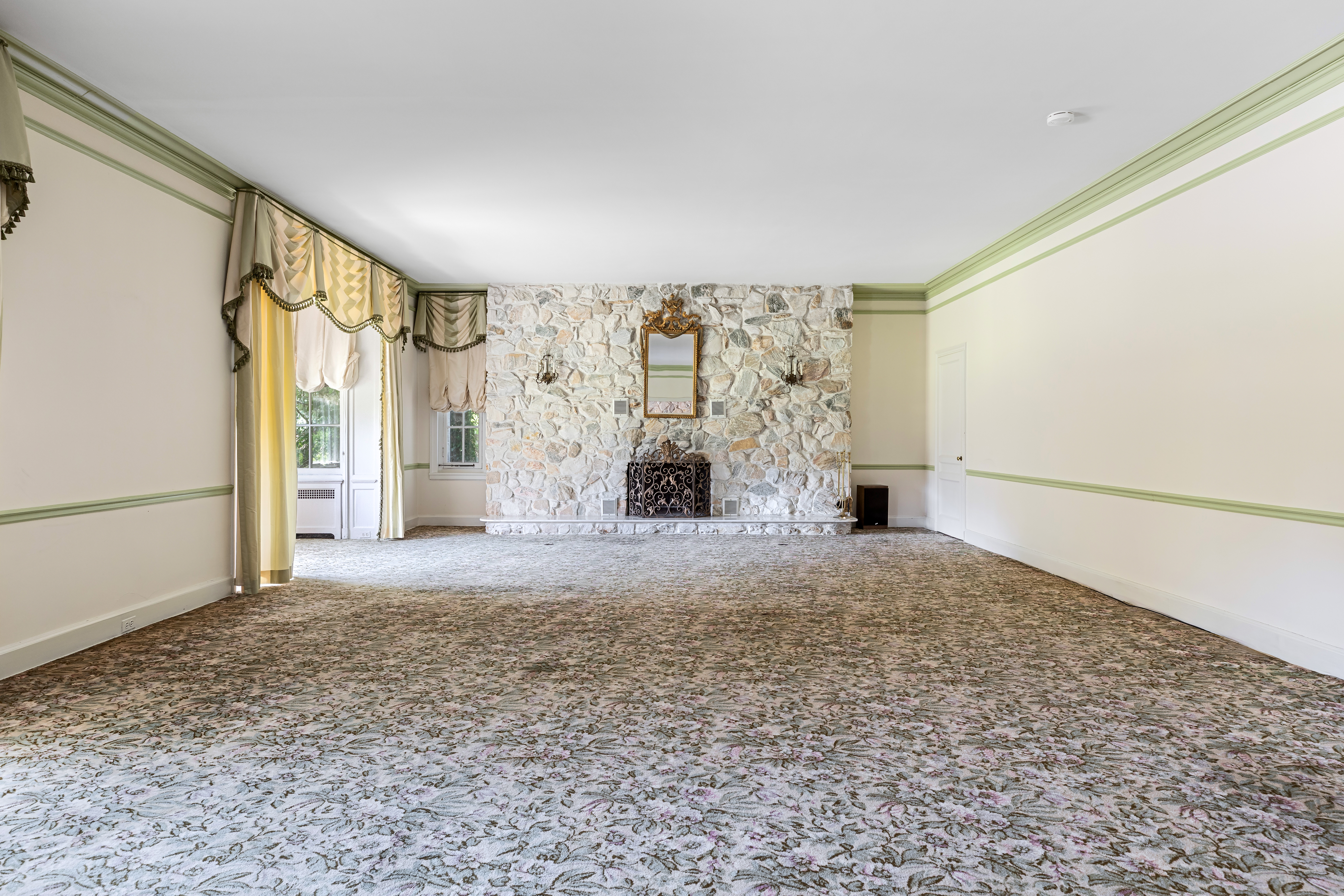  97 Pound Hollow Road, Old Brookville, NY, 11545 - 物件實景