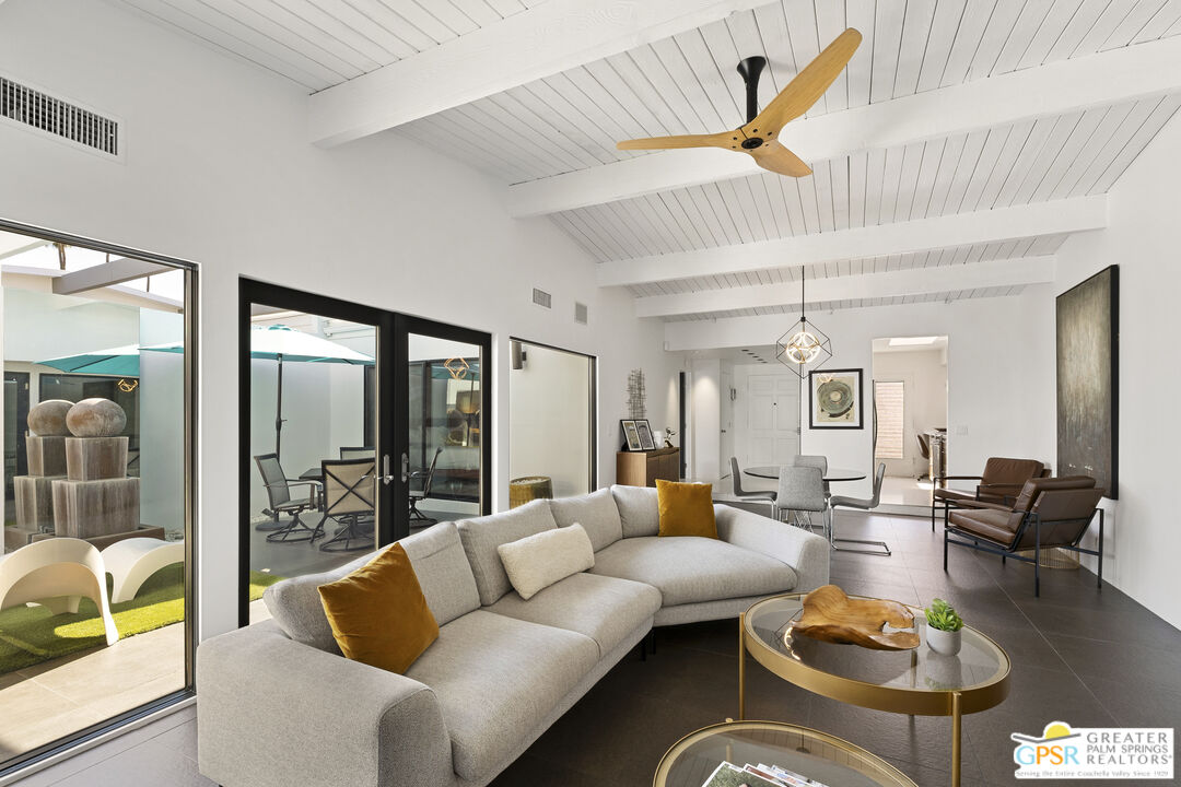 Palm Springs, California, 92264, United States, 2 Bedrooms Bedrooms, ,Residential,For Sale,1779236